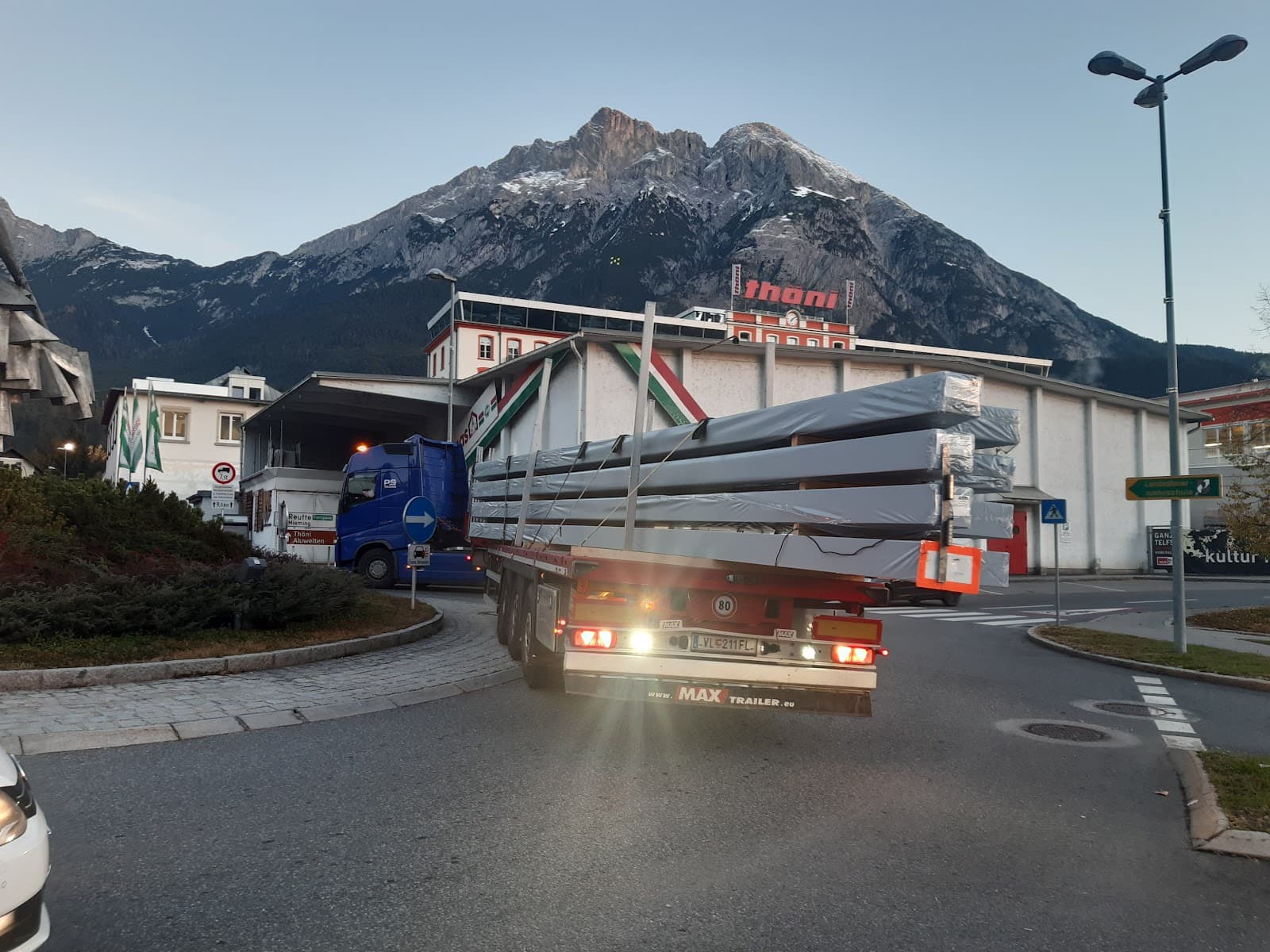 Obermarkt Old Town - Image 1