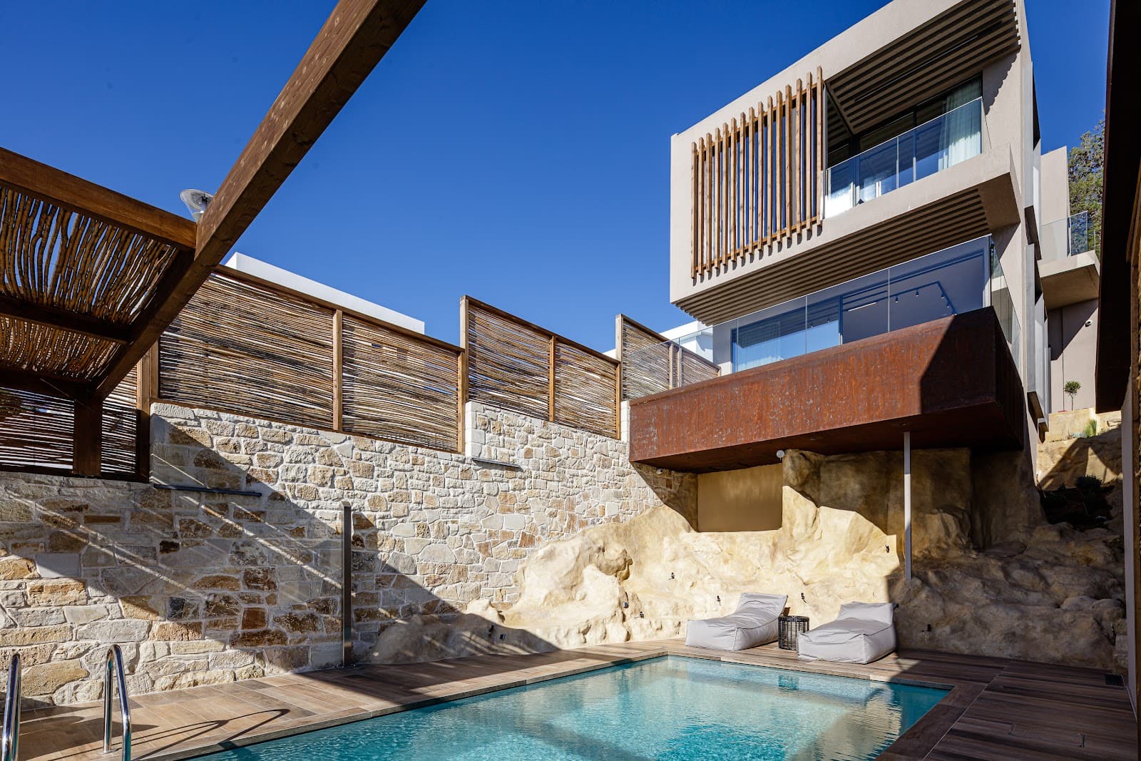 Villa Chania - Image 1