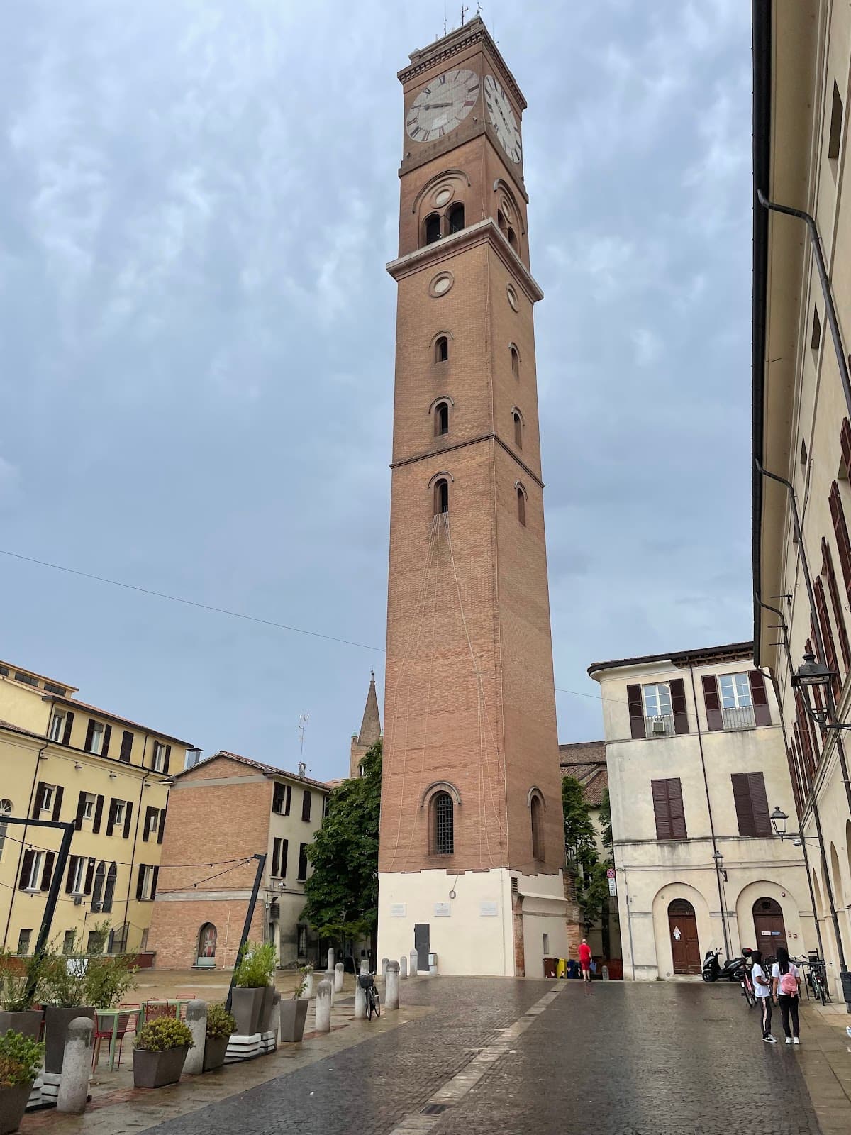 Torre dell'Orologio Piazza Saffi - Image 1