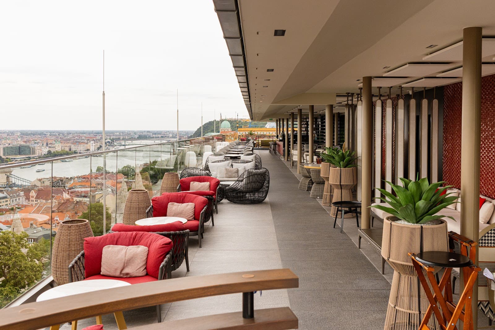 White Raven Skybar & Restaurant, Budapest, Hungary - Image 1