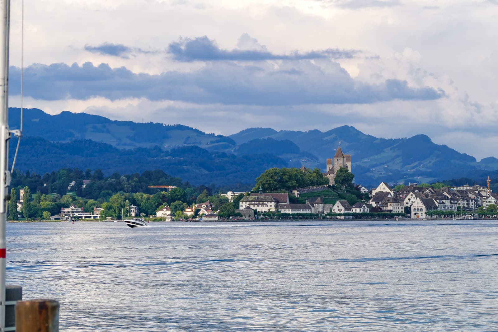 Ufenau and Lützelau Islands Zurich - Image 1