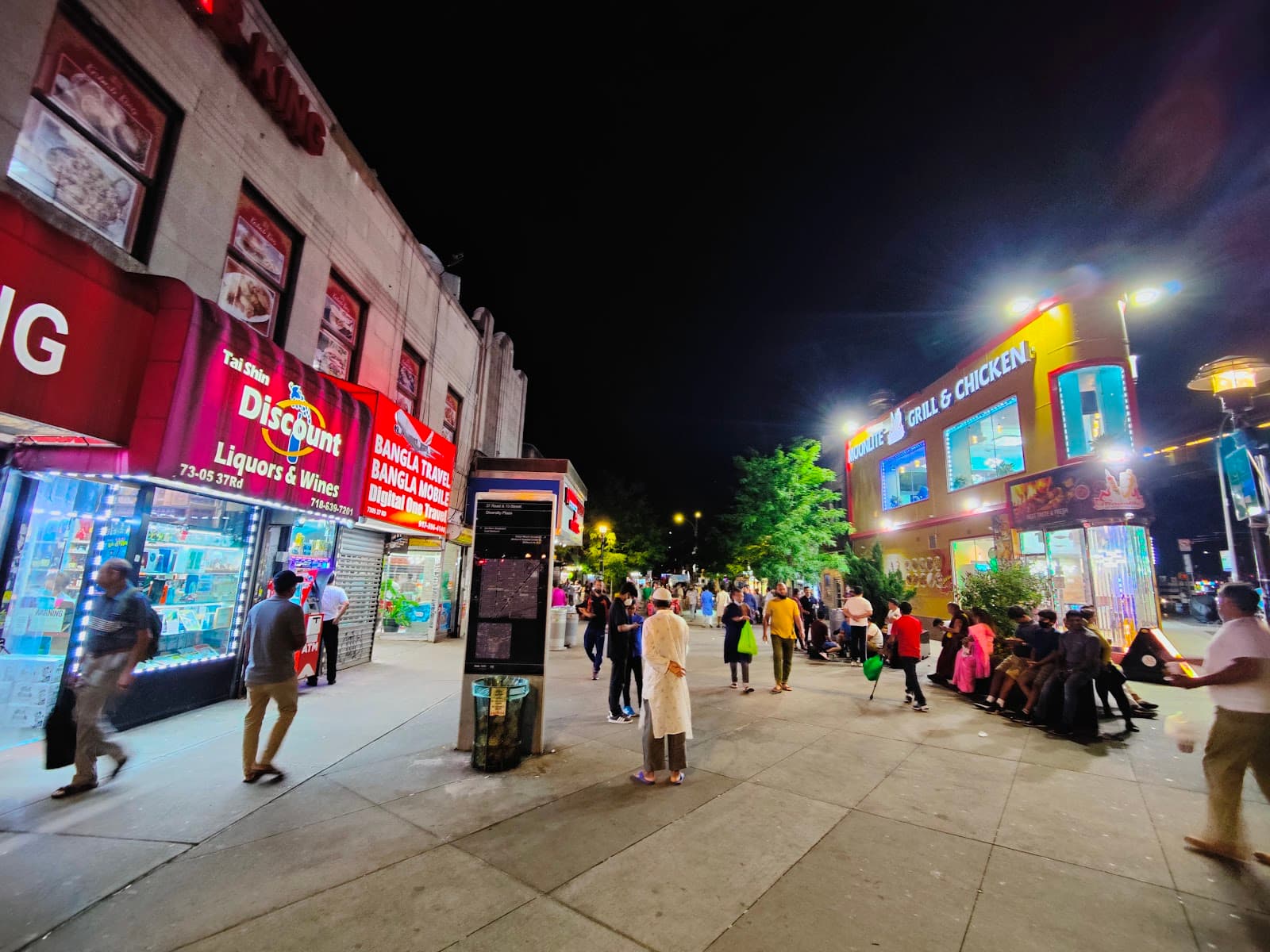 Jackson Heights New York City - Image 1
