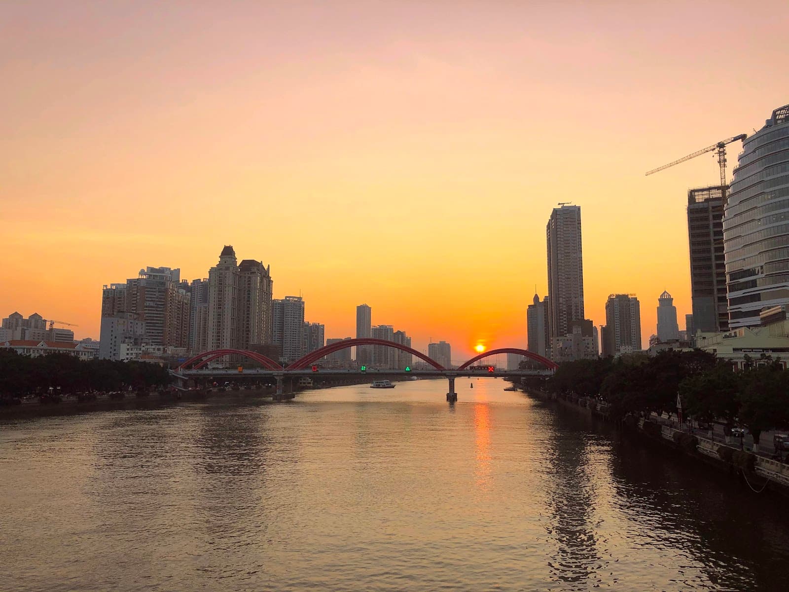 Haizhu Bridge - Image 1