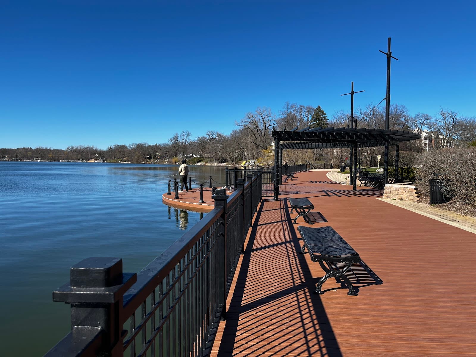 Lake Zurich Promenade - Image 1