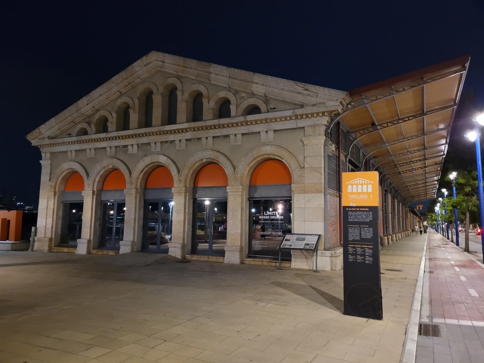 Tinglado 1 and Refugi 1 - Image 1