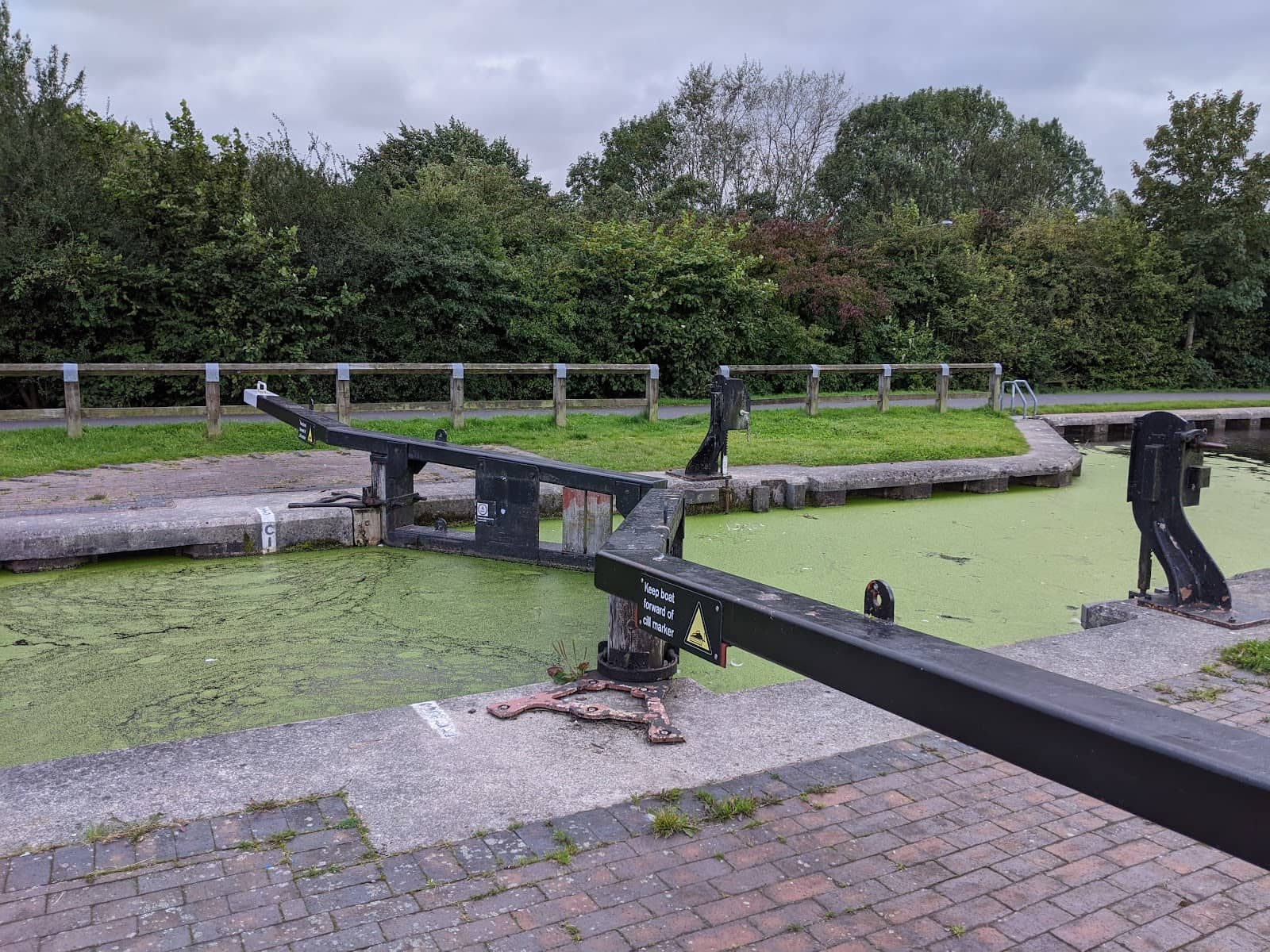 Canalside Walks & Parks