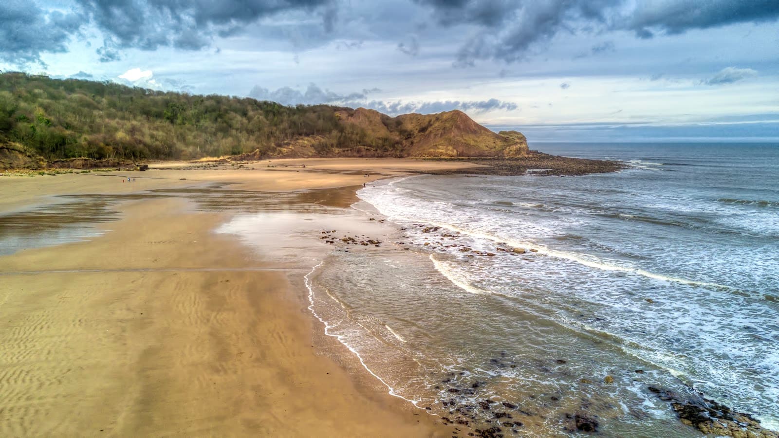 Cayton Bay - Image 1