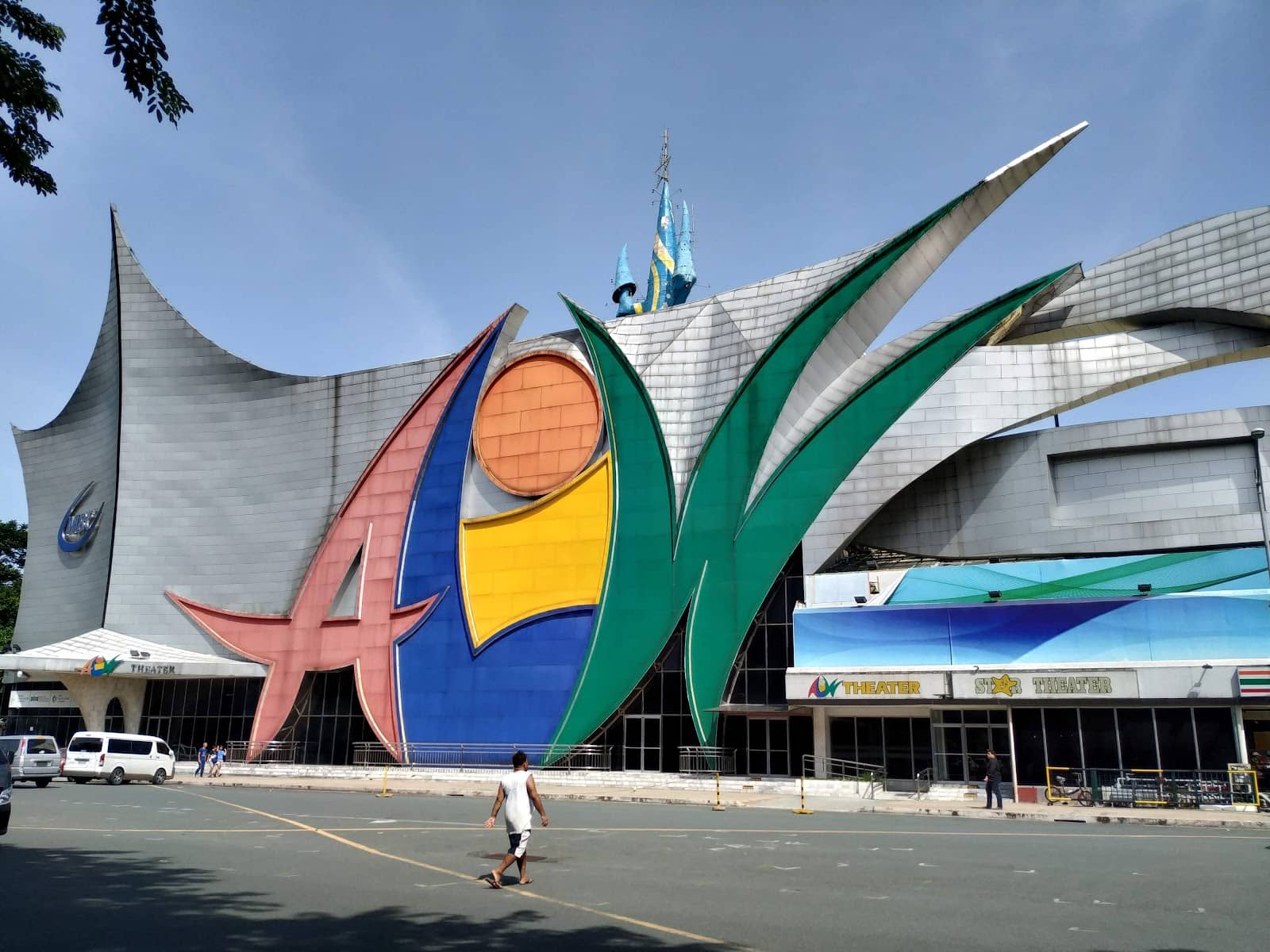 The Grand Atmosphere