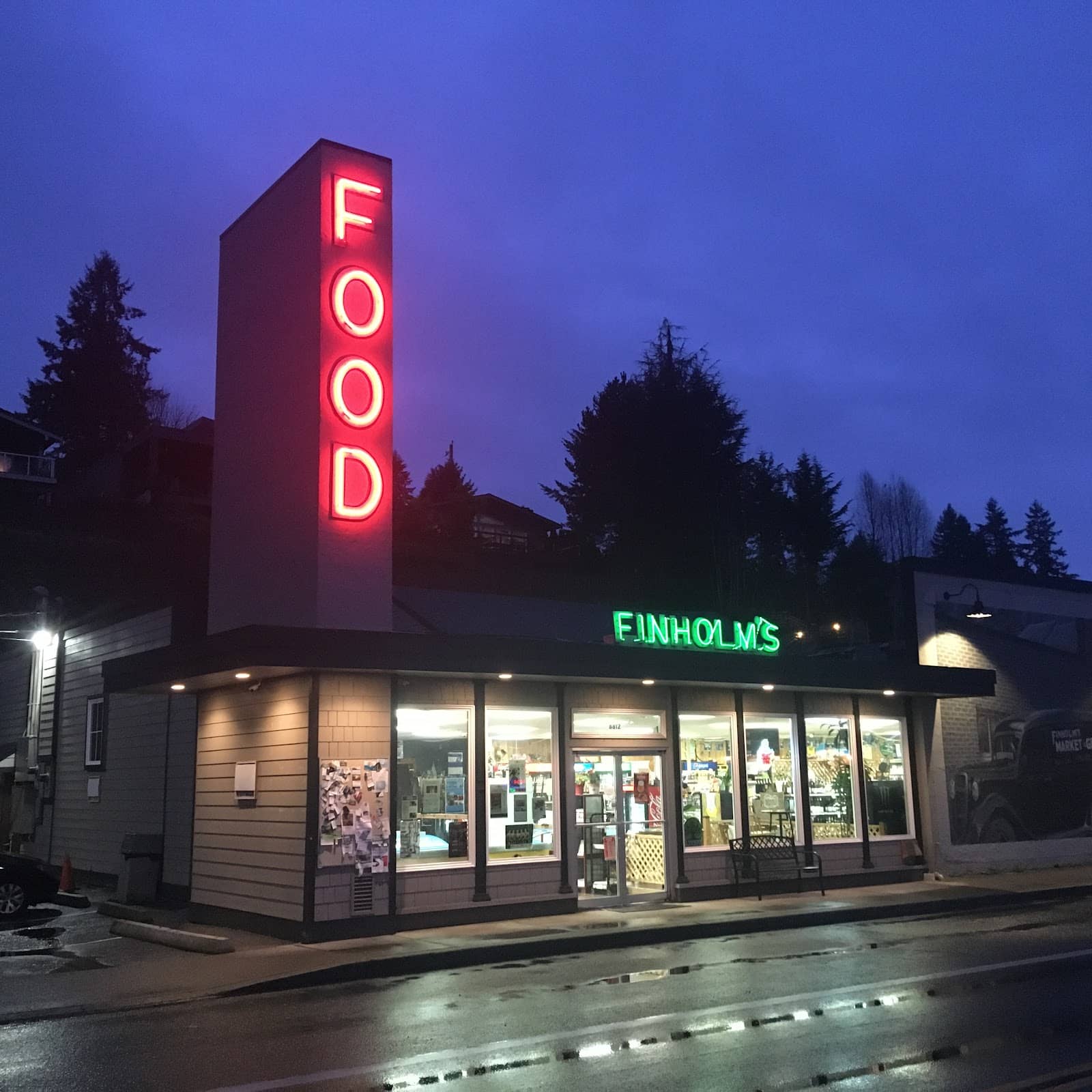 Live Music & Trivia Nights