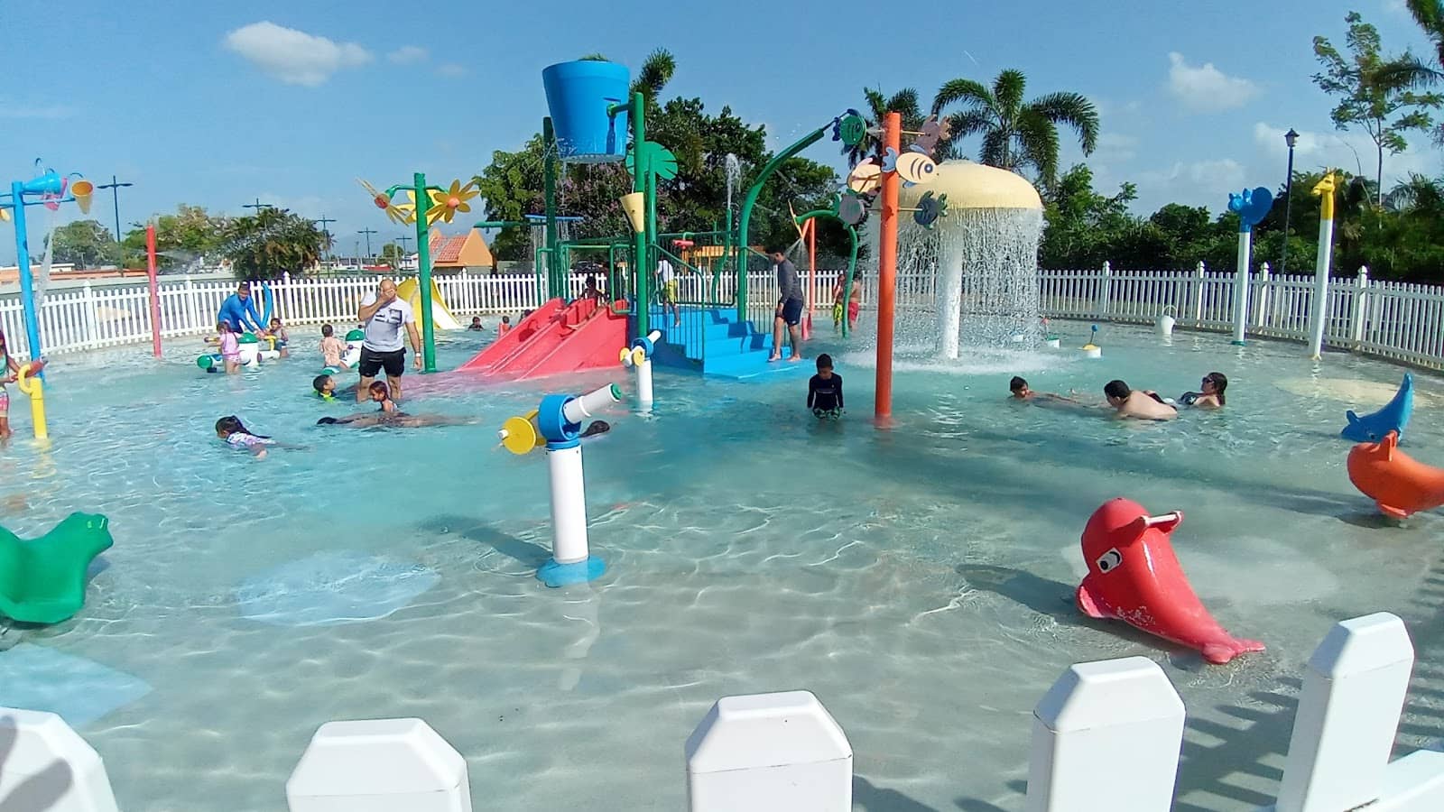 Julia de Burgos Statue