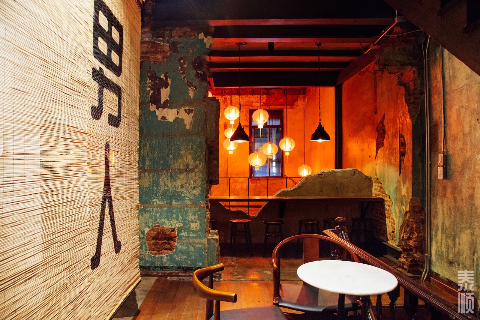 Tai Soon Bar, Chinatown, Bangkok - Image 1