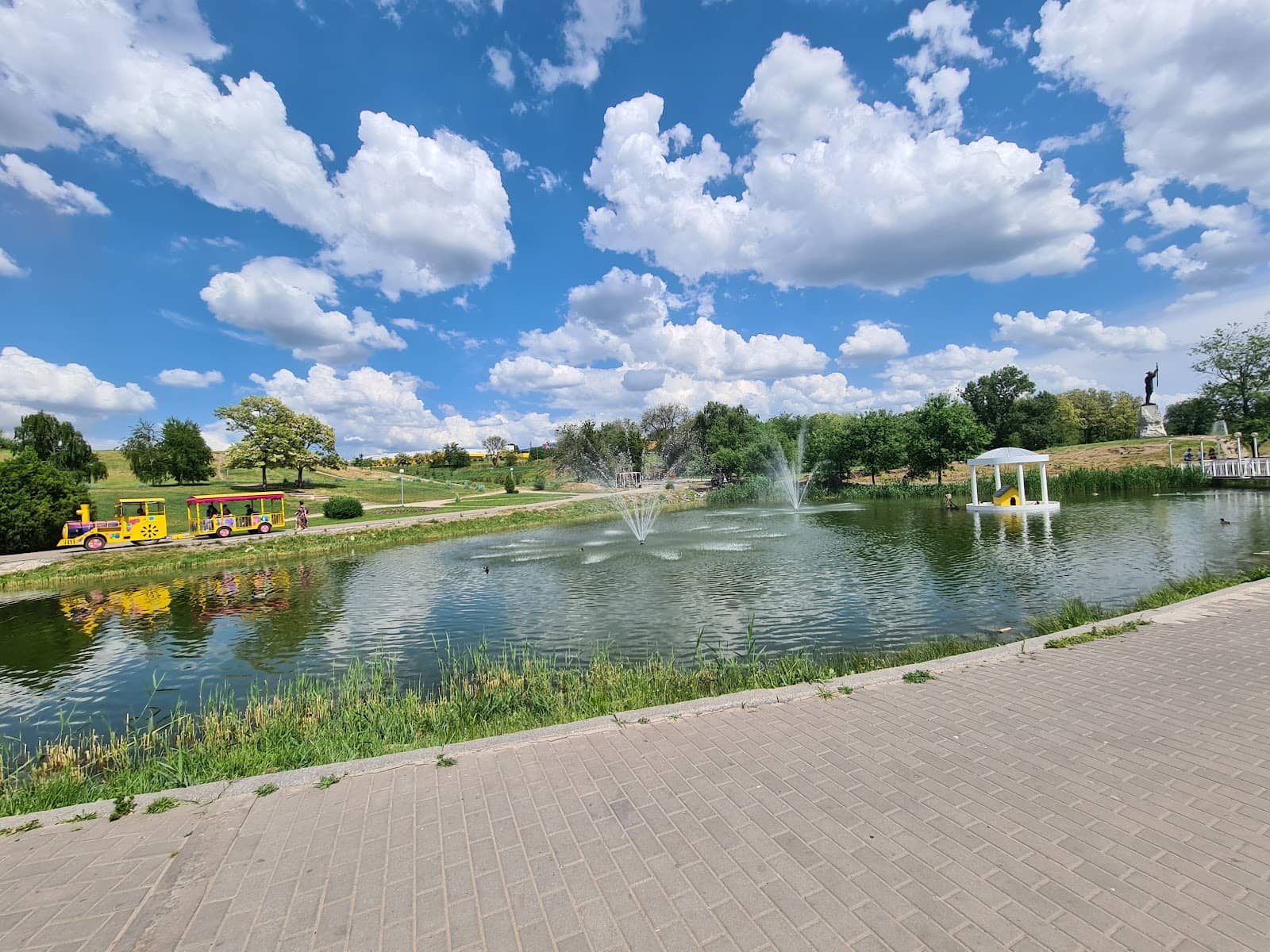 Scenic Park Overlook