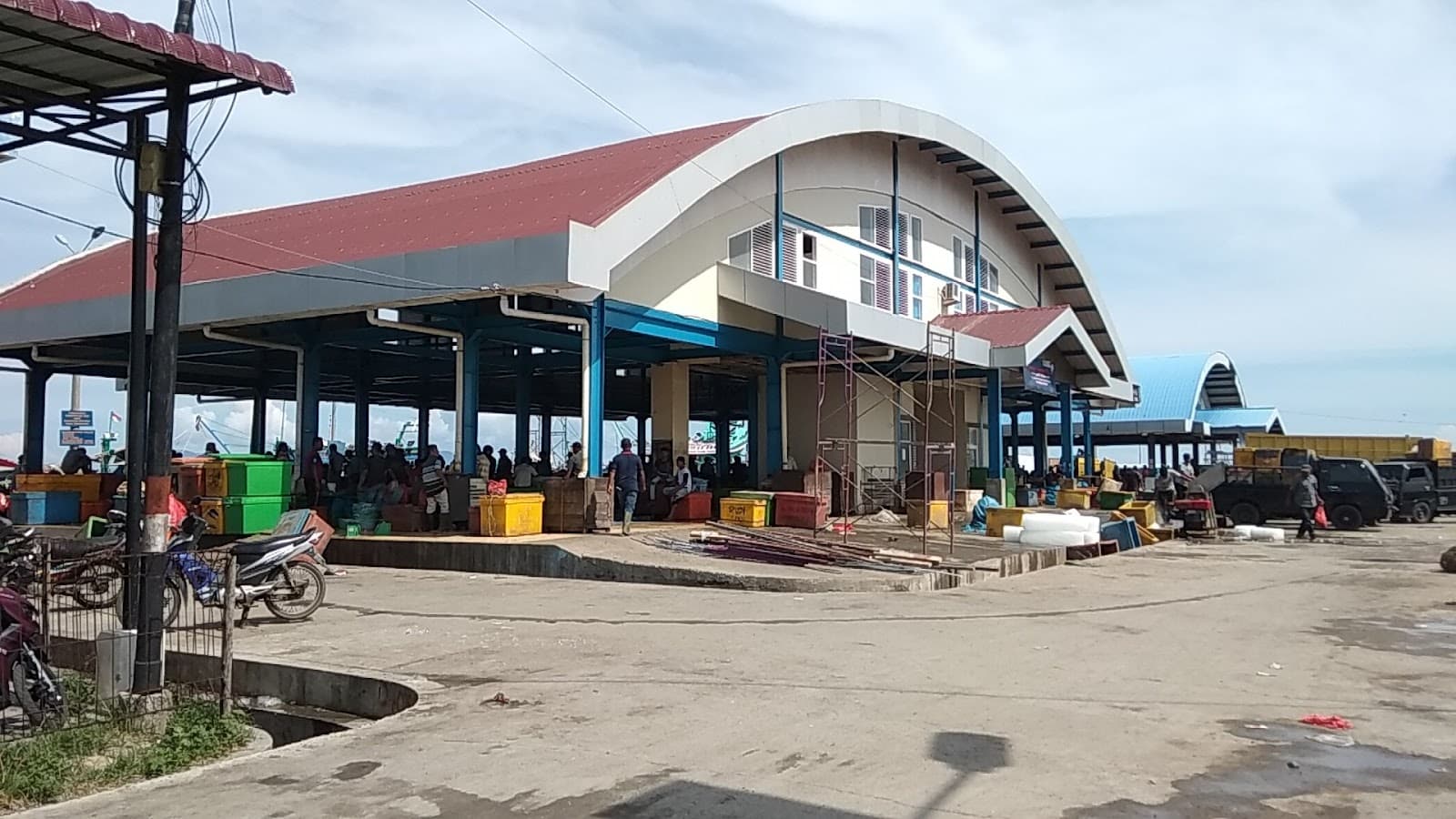 Lampulo Fish Market - Image 1