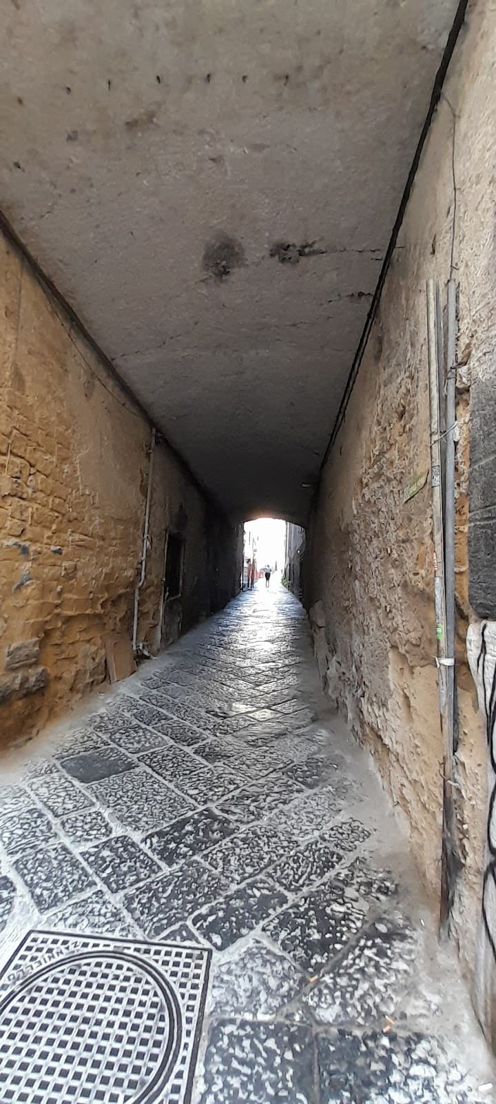 Via Nilo, Naples, Italy - Image 1