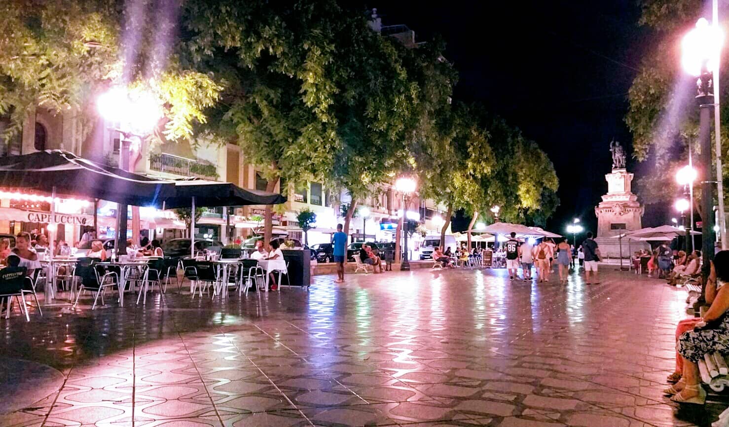 Traditional Catalan 'Llescas'