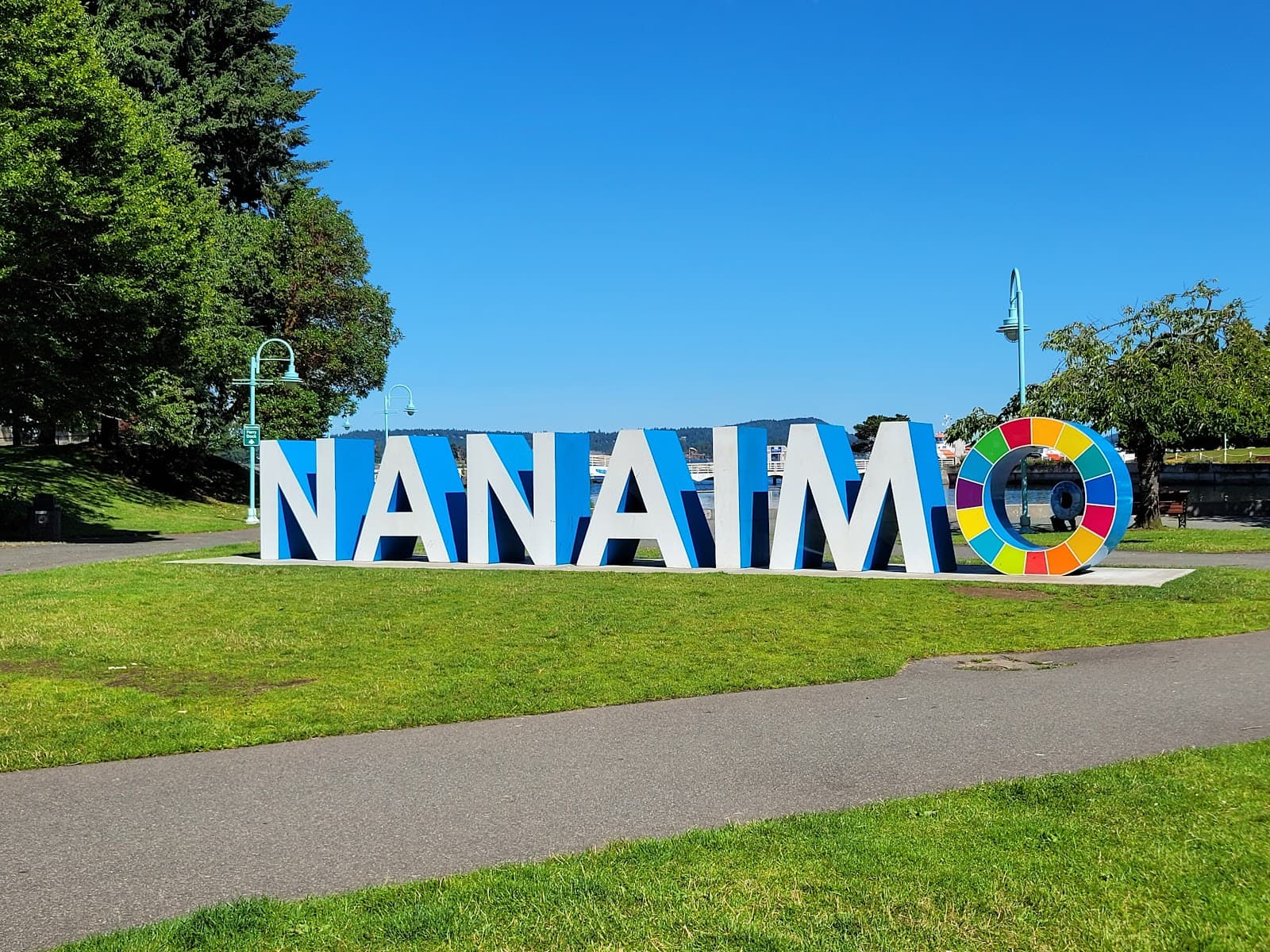 Maffeo Sutton Park Nanaimo - Image 1