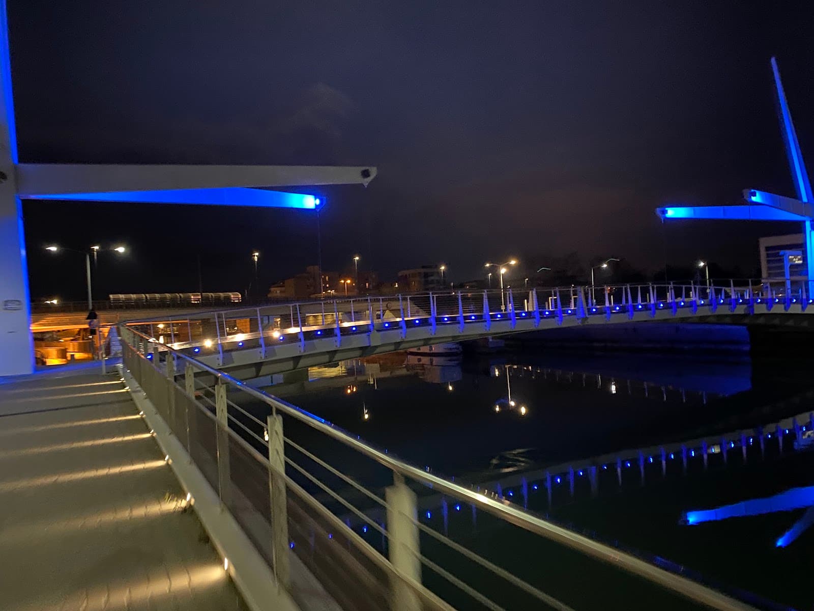 Mobile Bridge Ponte Mobile - Image 1