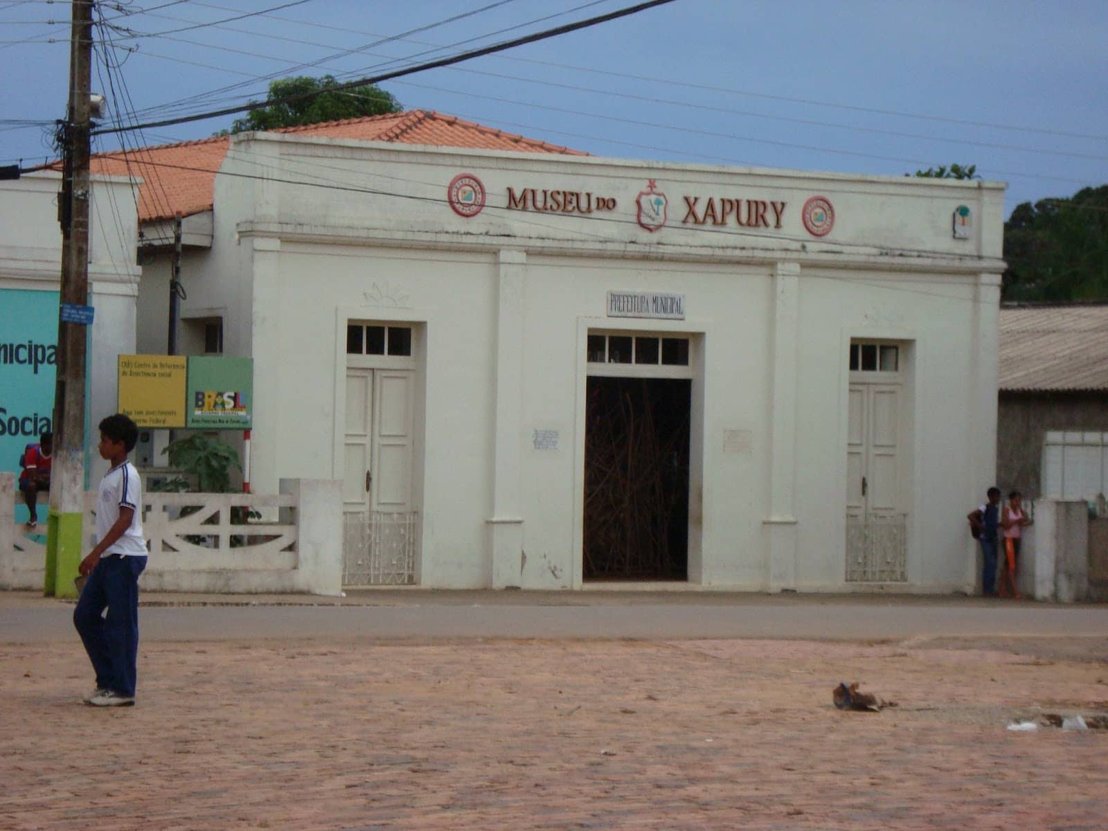 Local Markets and Crafts