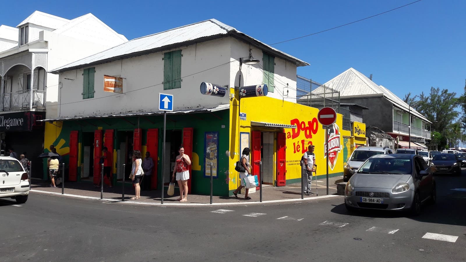 Saint-Paul Market - Image 1