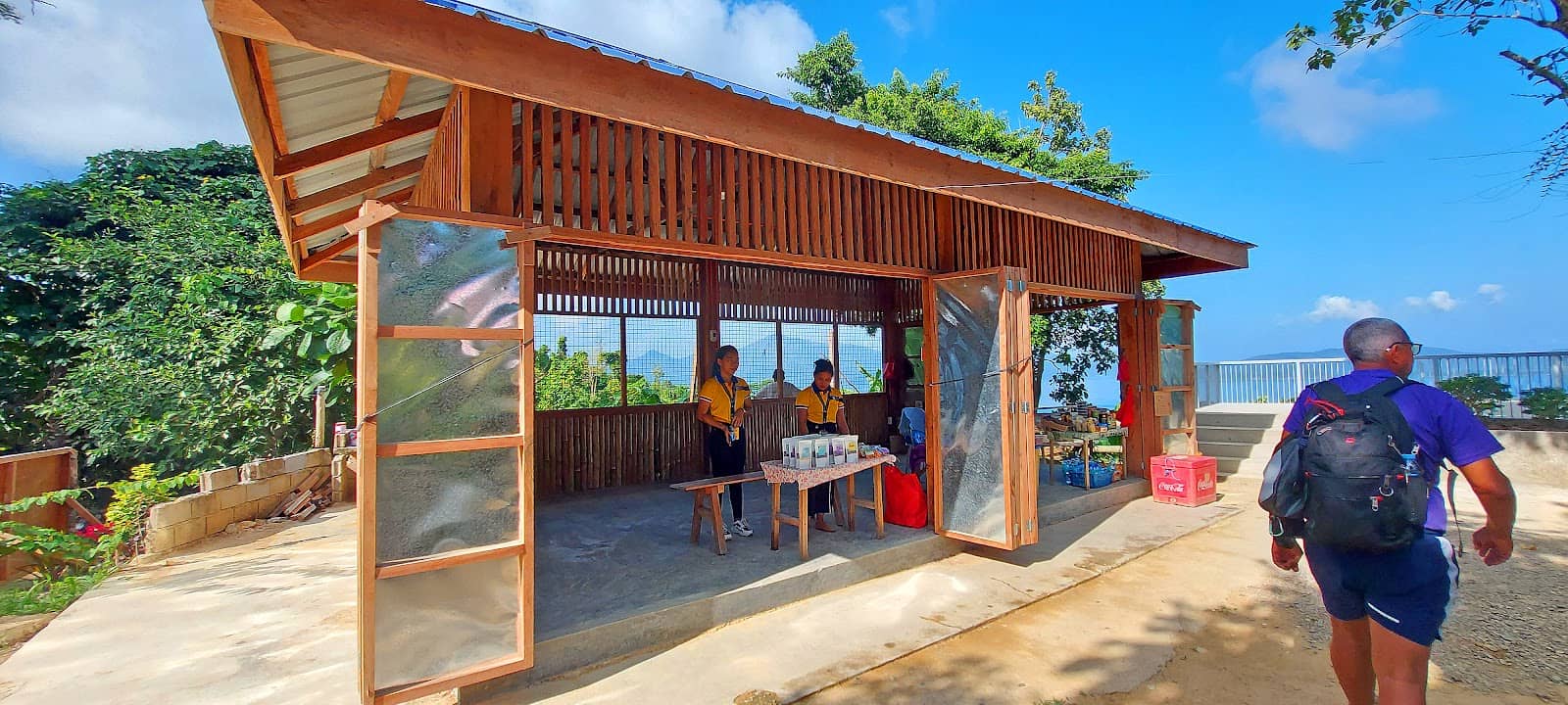 Local Souvenirs and Snacks