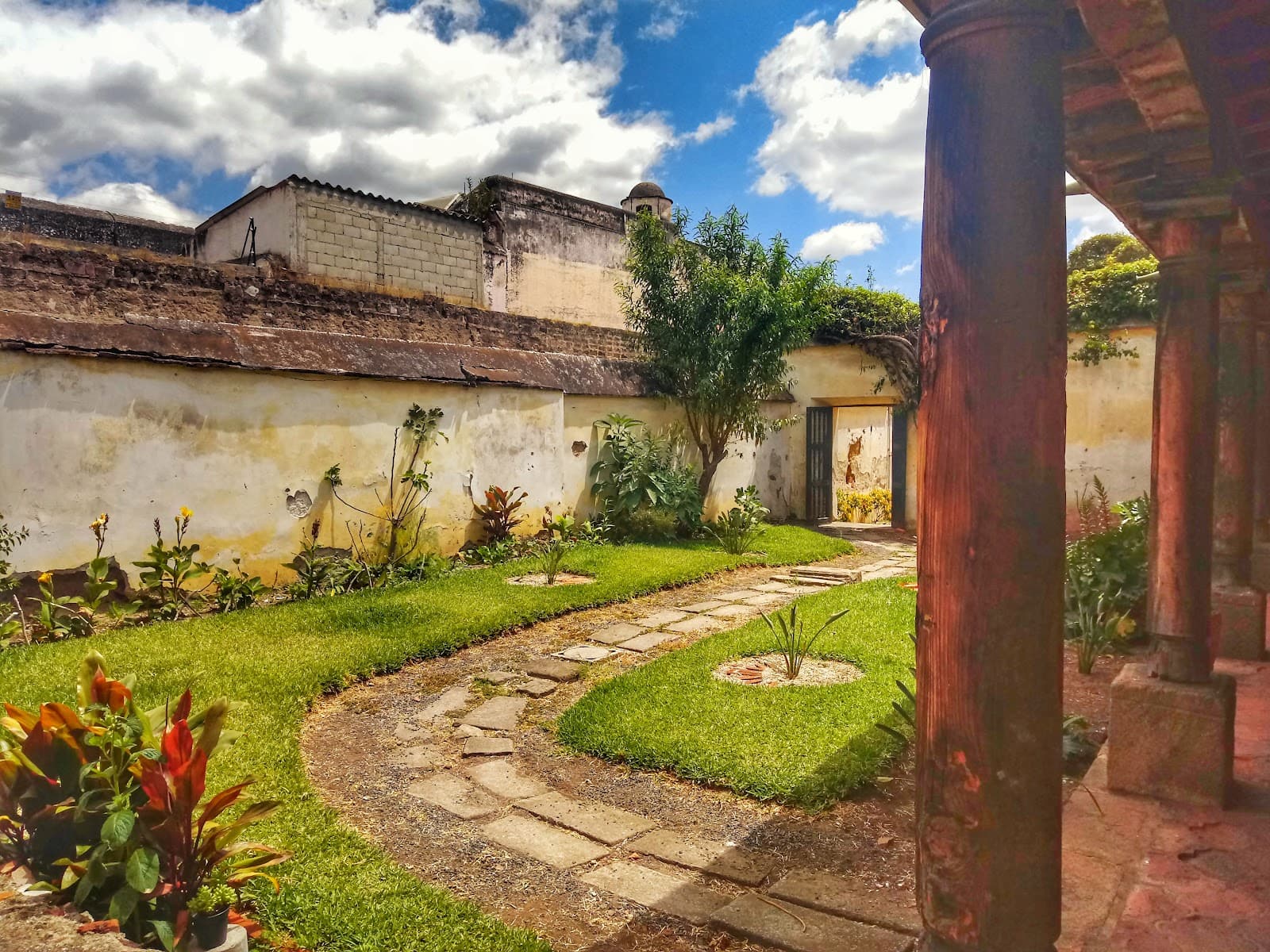 Museo del Libro Antiguo - Image 1