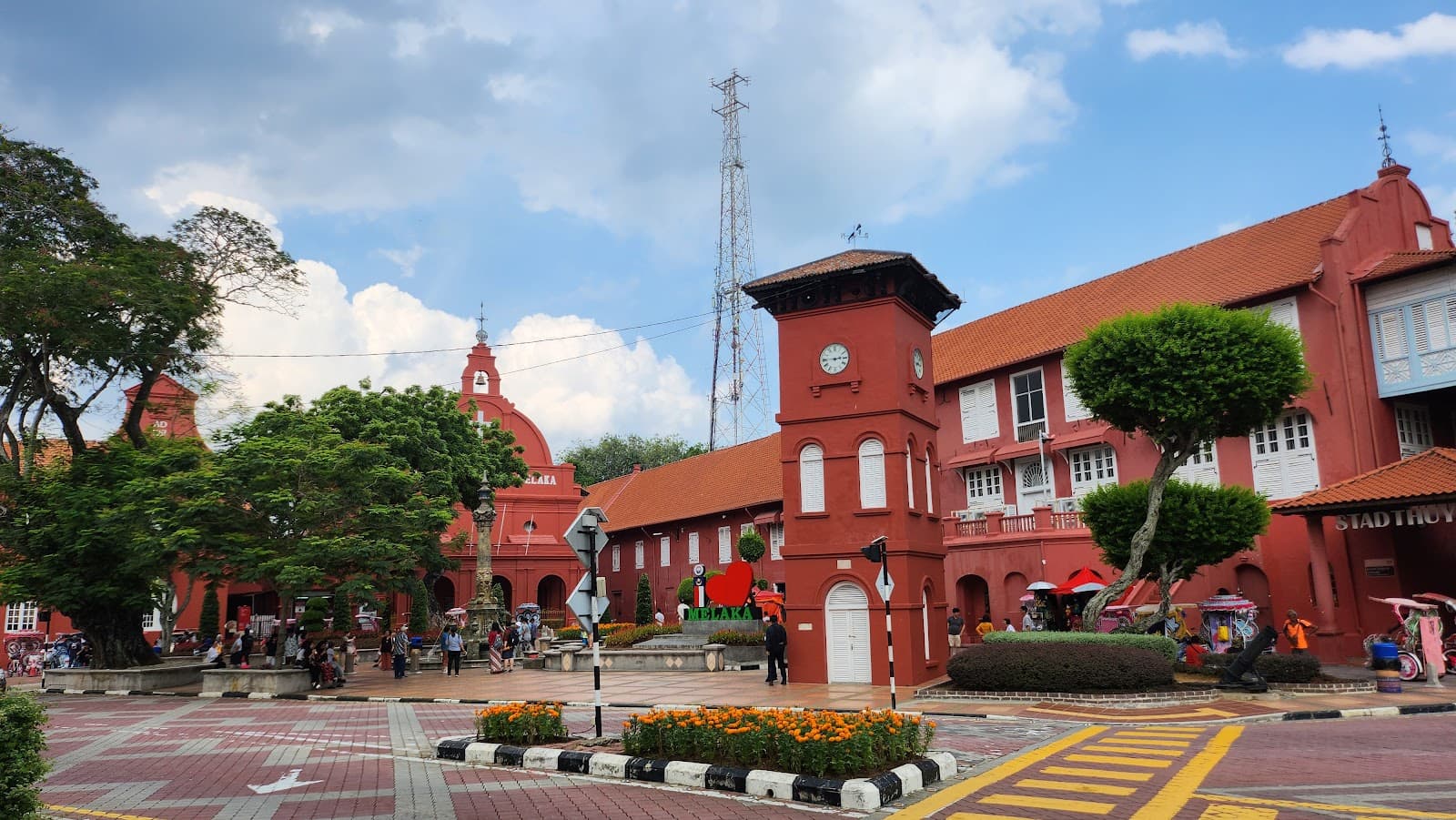 Queen Victoria Fountain - Image 1