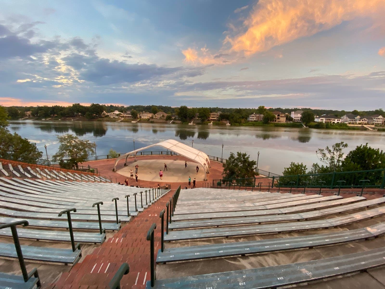 Jessye Norman Amphitheatre - Image 1