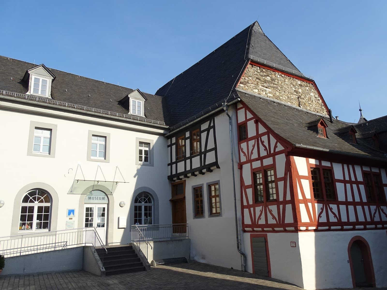 Grafenschloss Diez (Museum) - Image 1