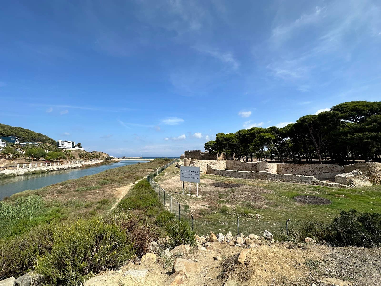 Coastal Views & Beach