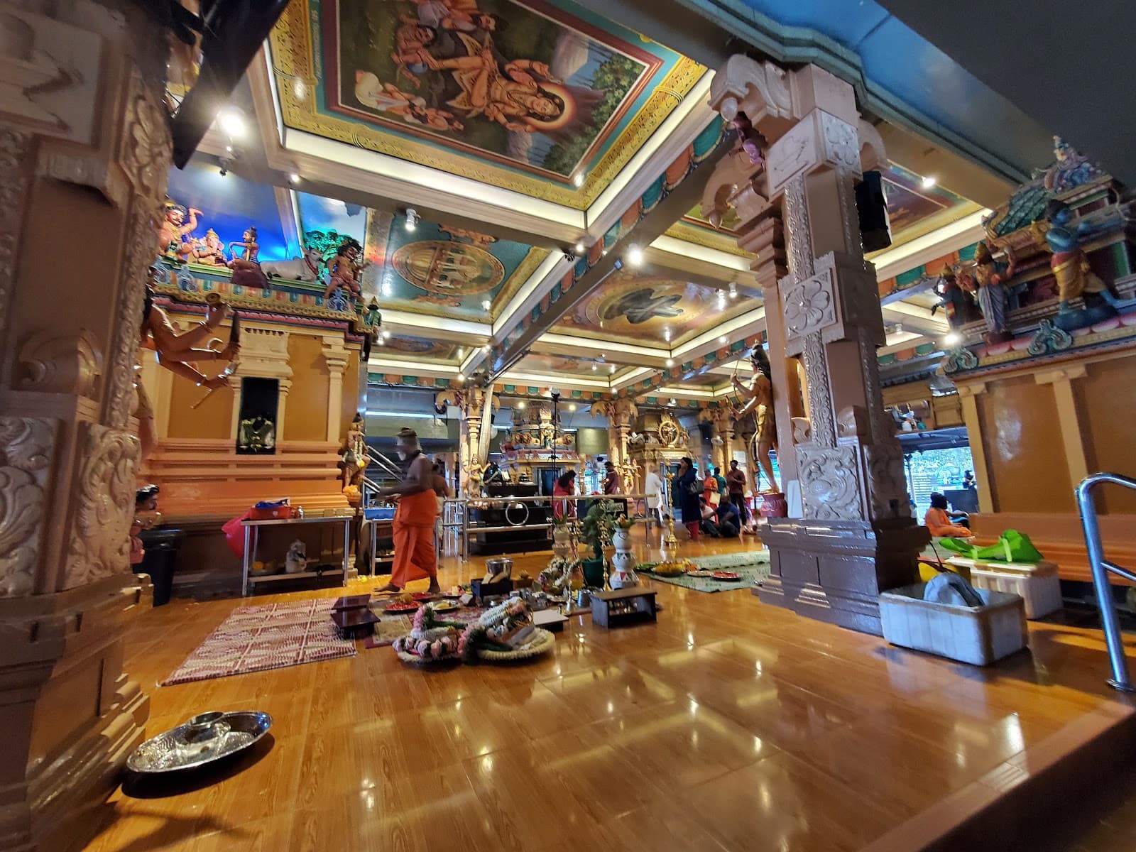 Ramalingeshwarar Temple - Image 1