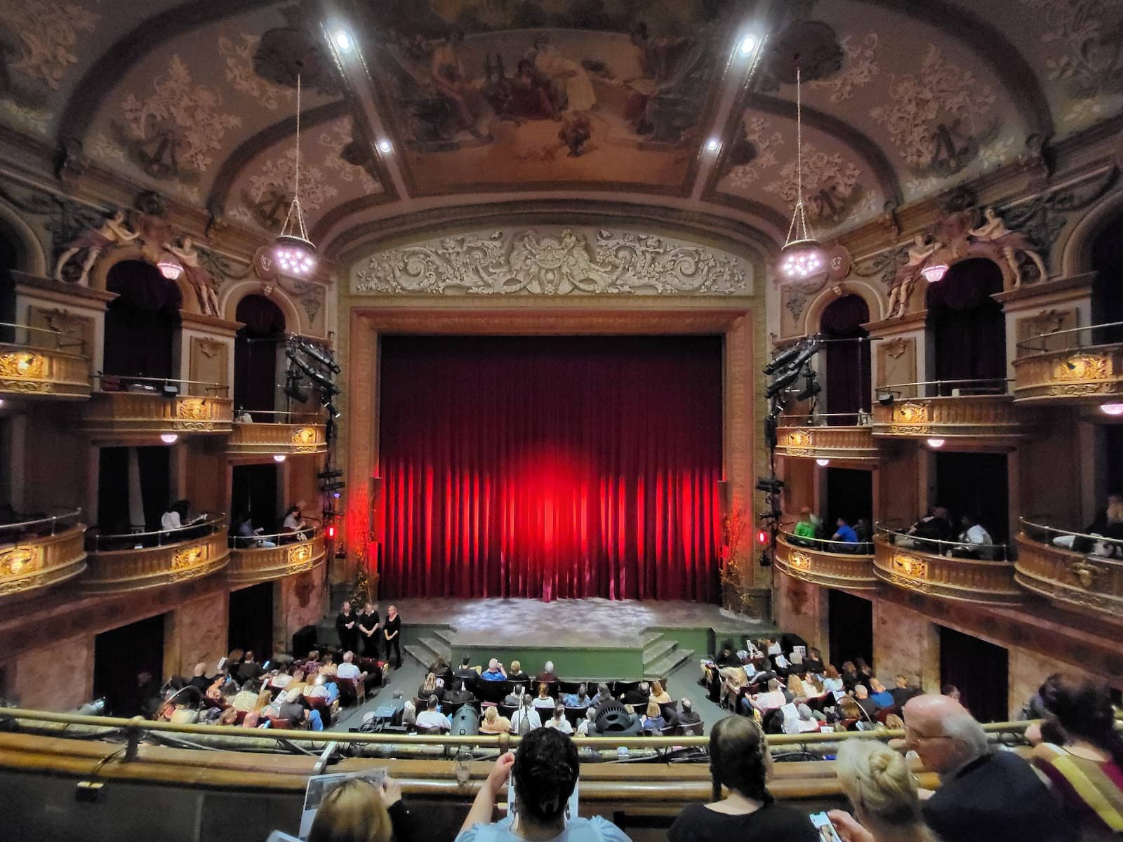 Intimate Seating Experience