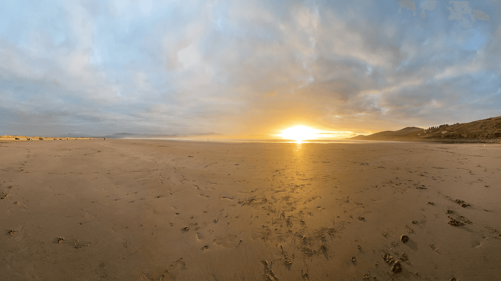 Inch Beach Ireland - Image 1
