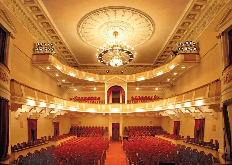 Kursk Philharmonic Hall - Image 1