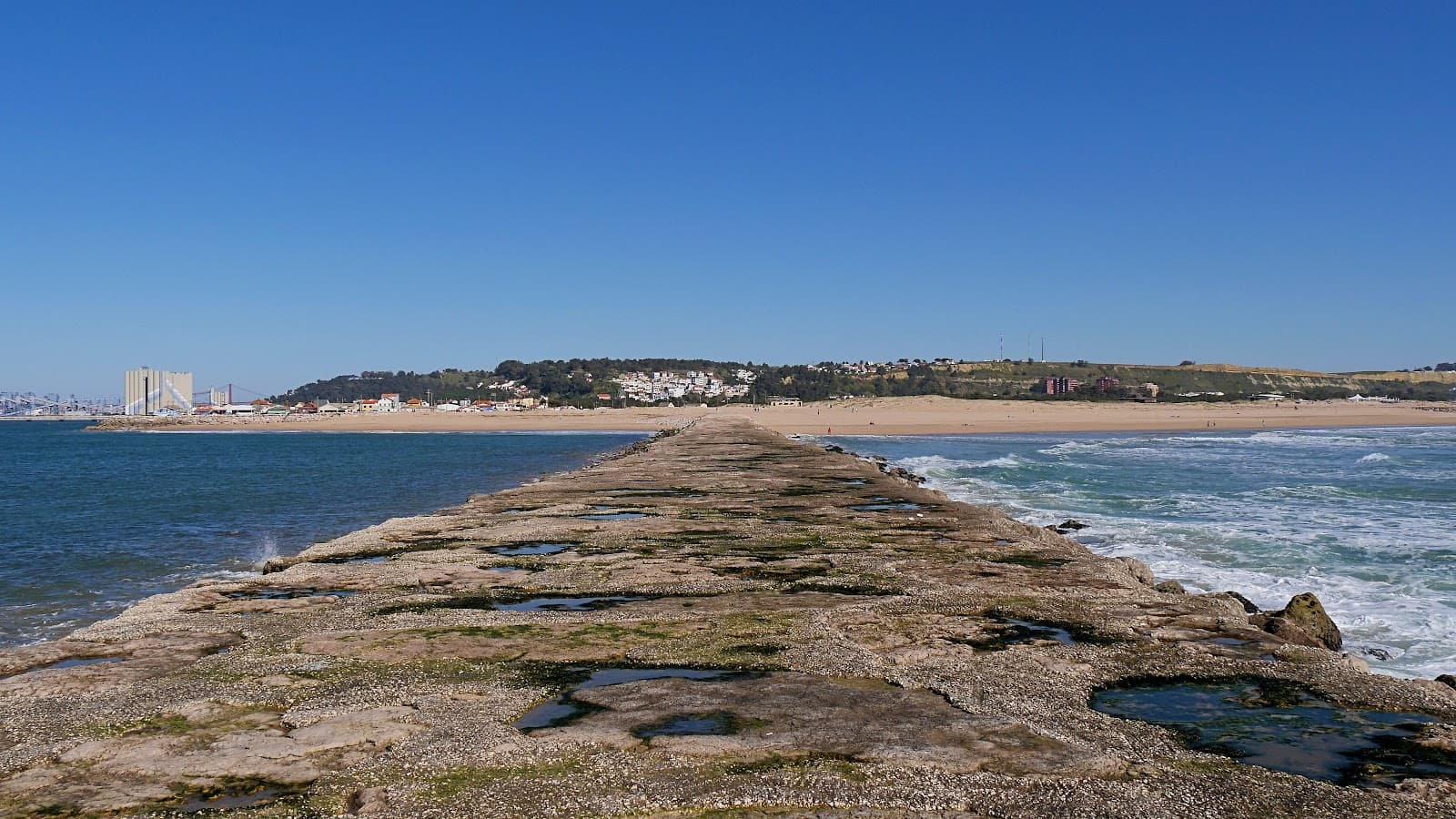 Cova do Vapor - Image 1