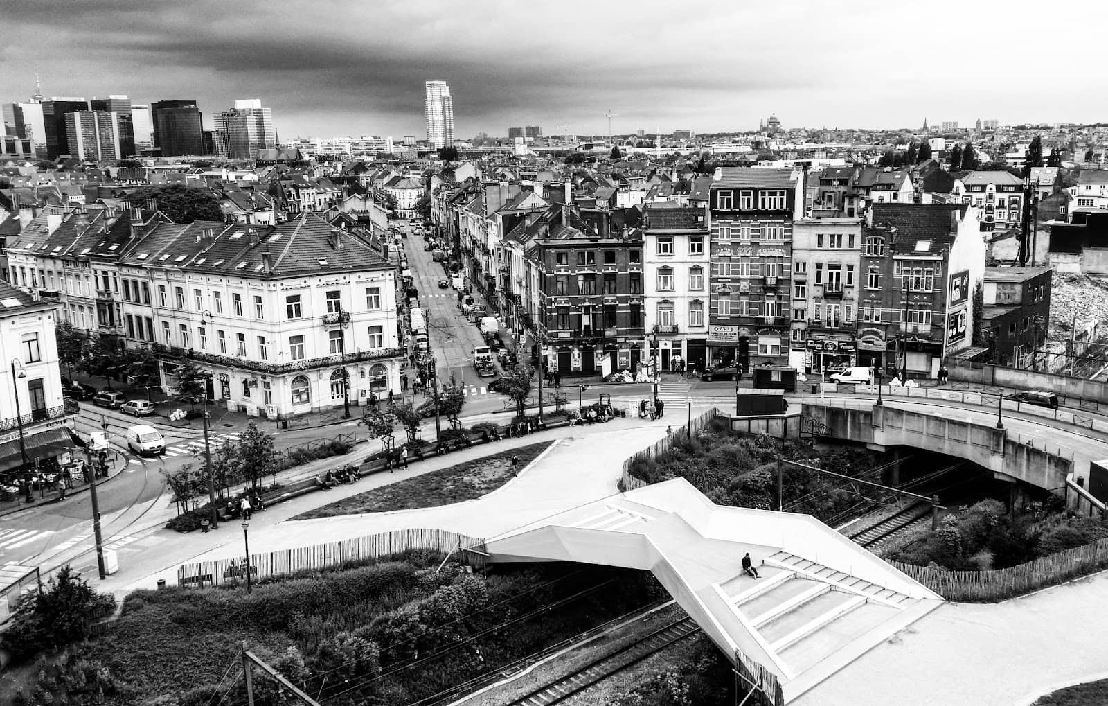 Local Cafes and Bistros