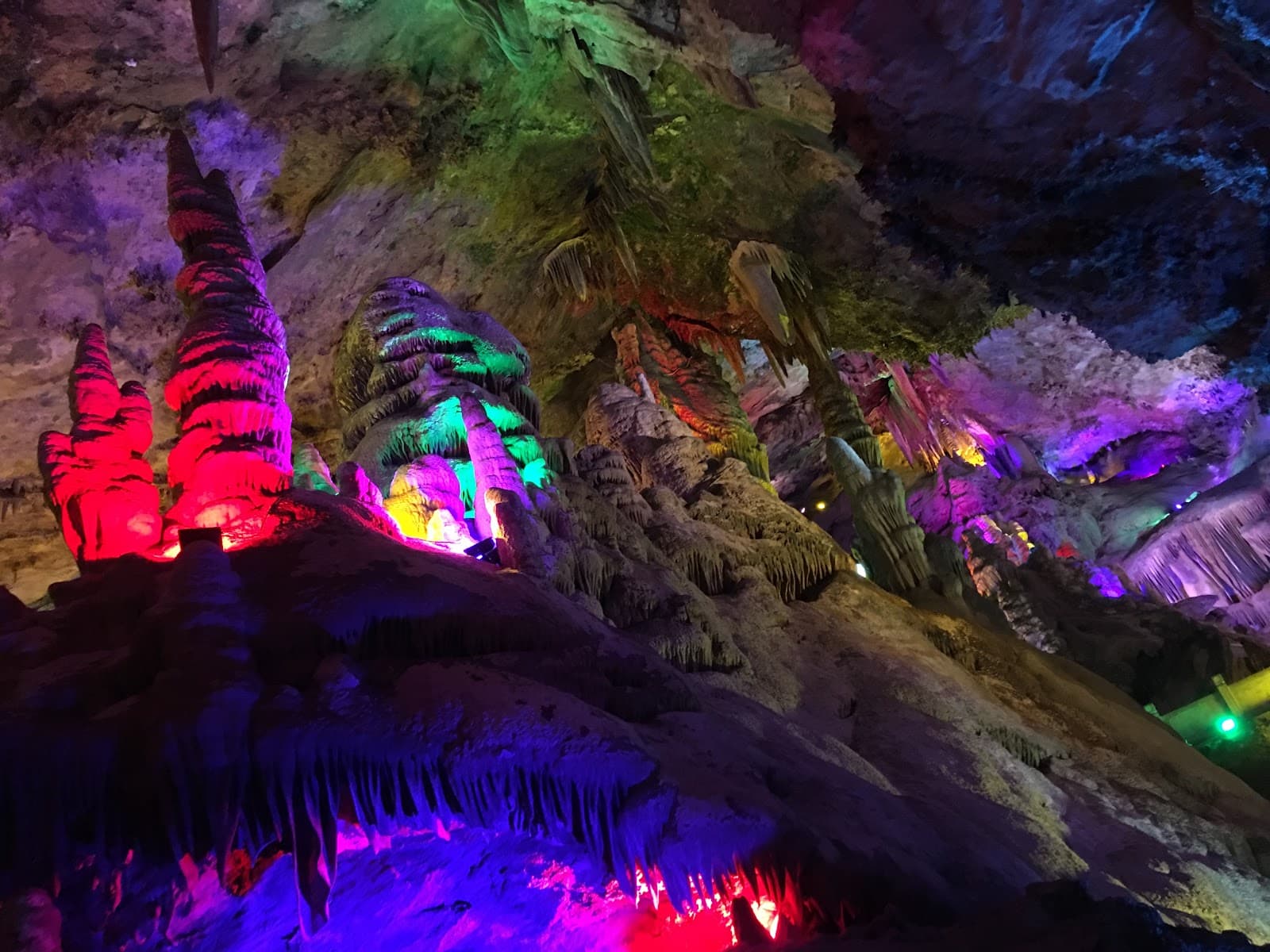 Jiguan Cave - Image 1