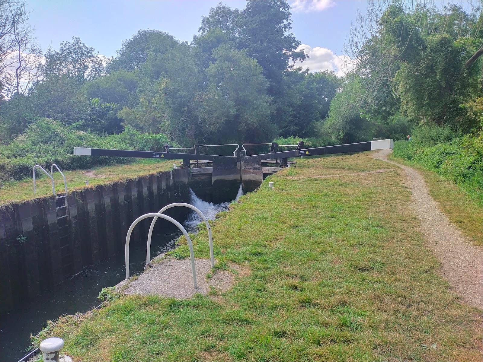 Burghfield Mill Weir