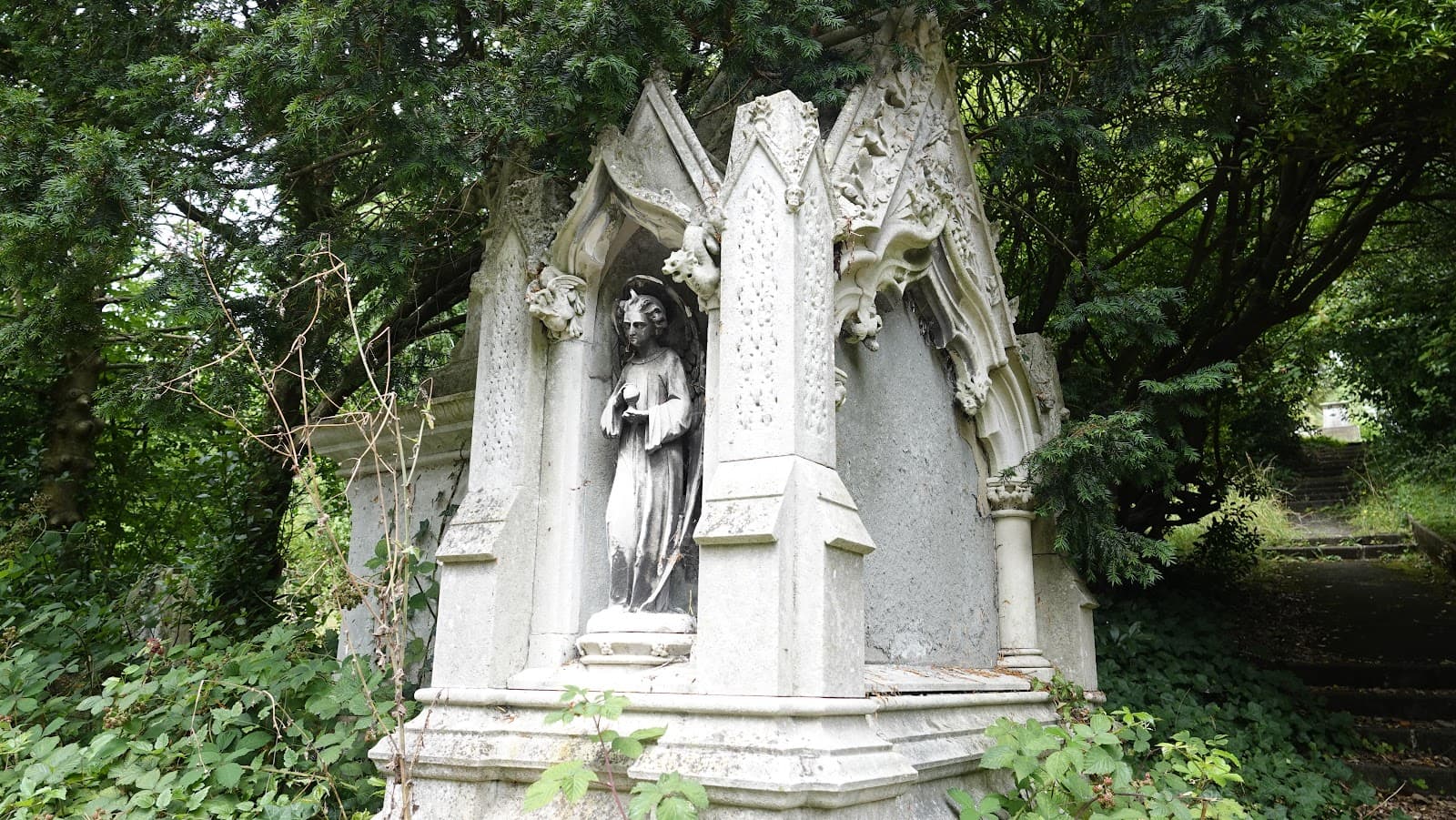 Brighton Extra Mural Cemetery - Image 1