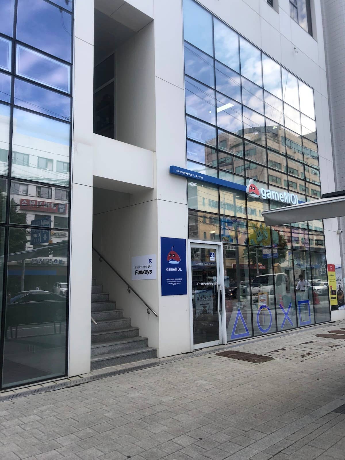 Hands-On Crafting Experience