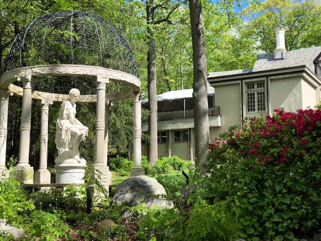 Stamford Museum & Nature Center - Image 1