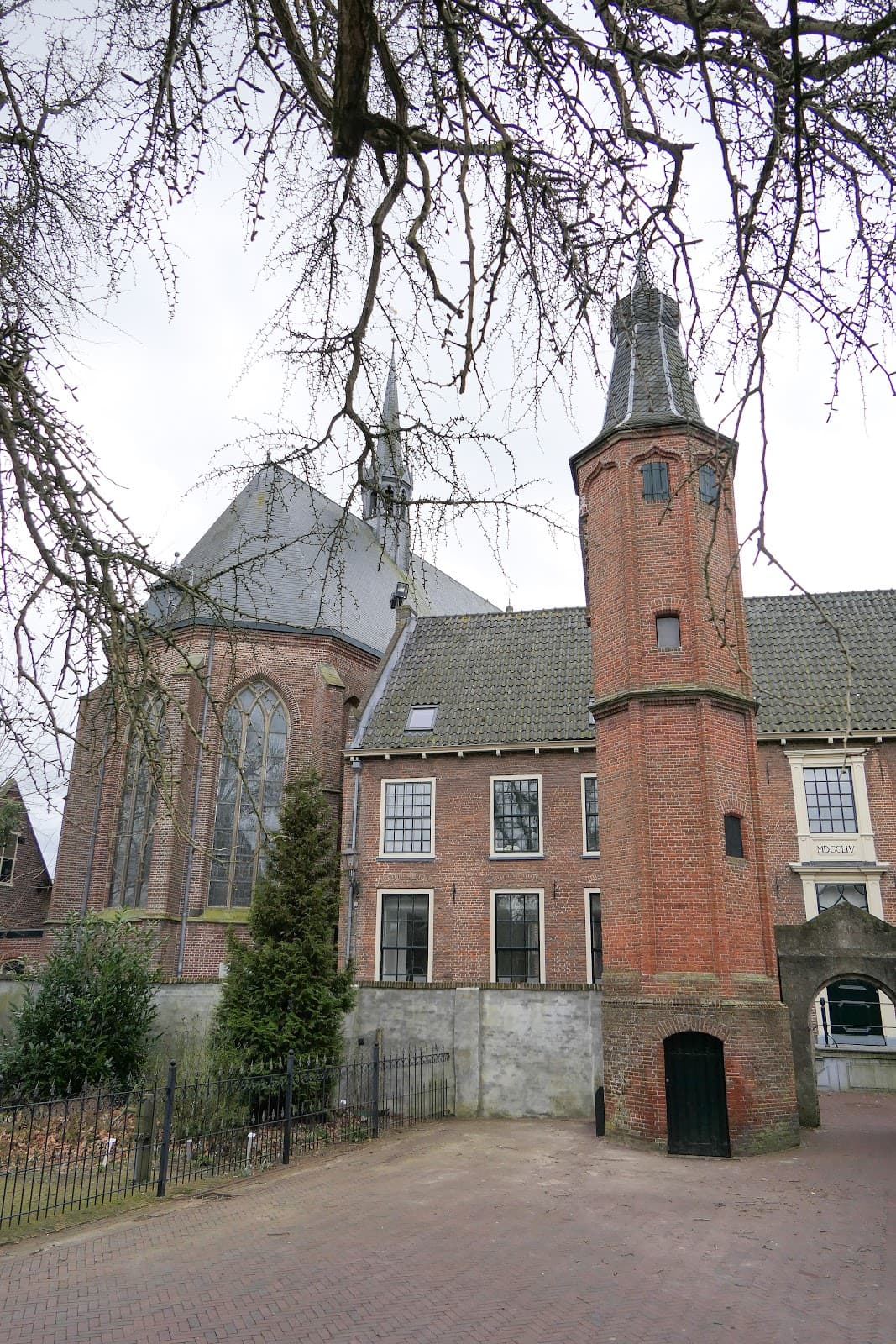 Linnaeus Monument - Image 1