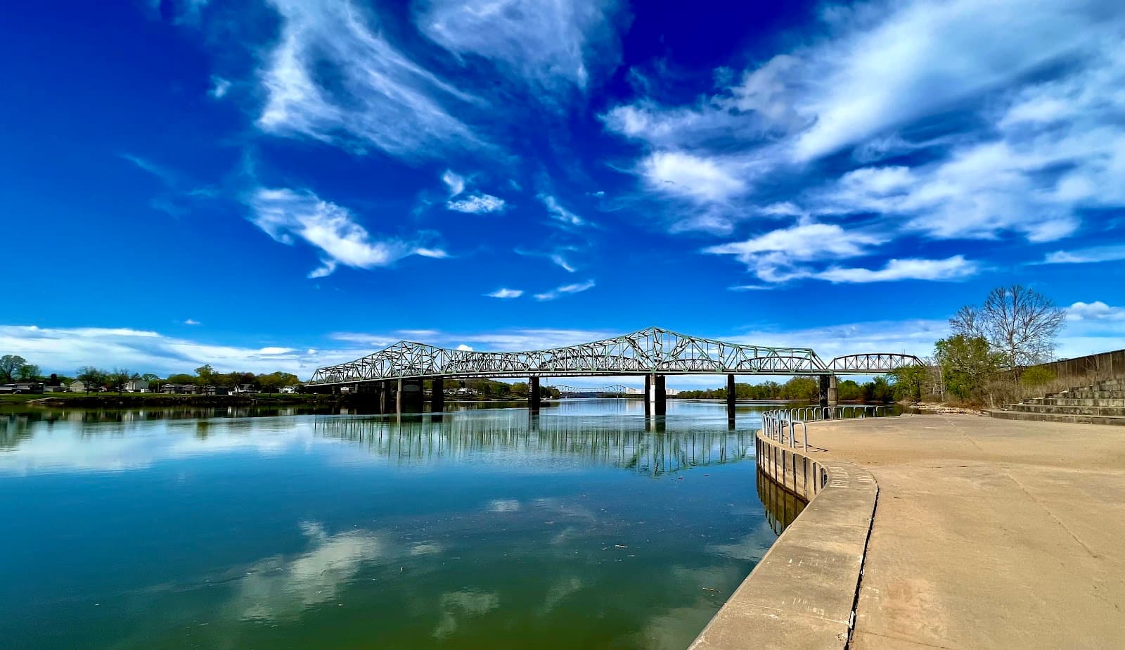 Parkersburg–Belpre Bridge - Image 1