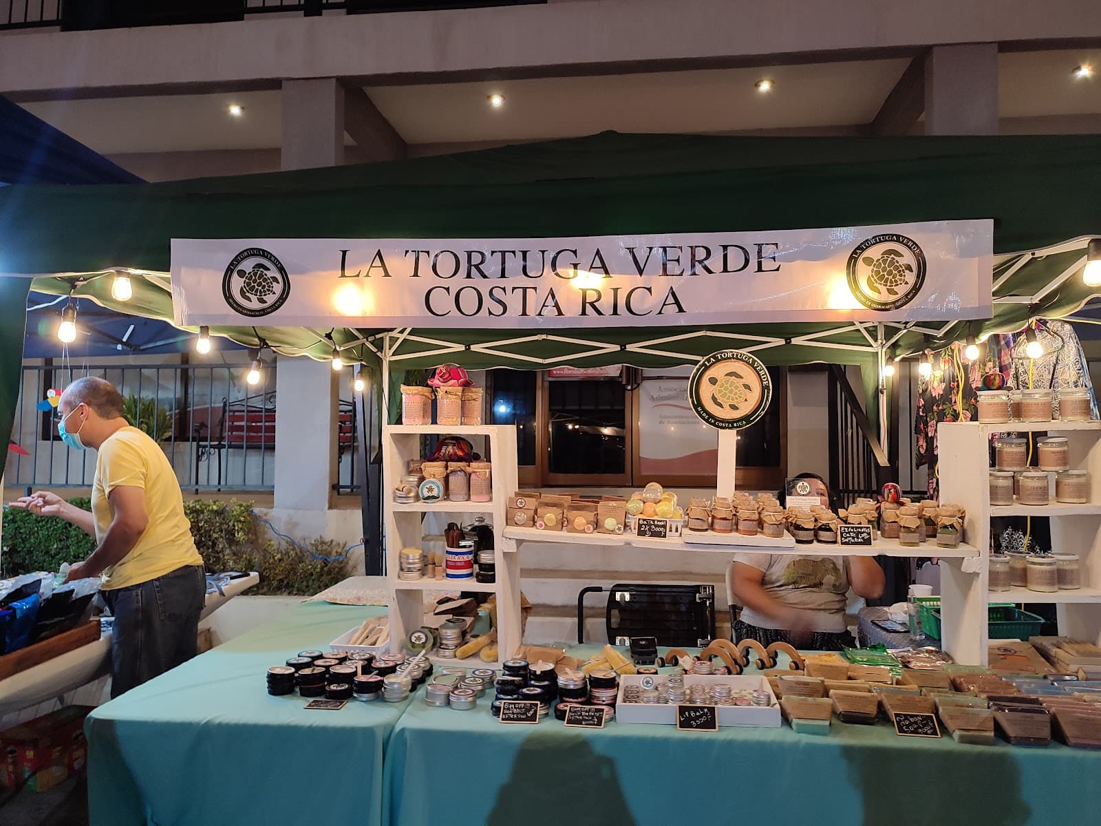 Tamarindo Night Market - Image 1