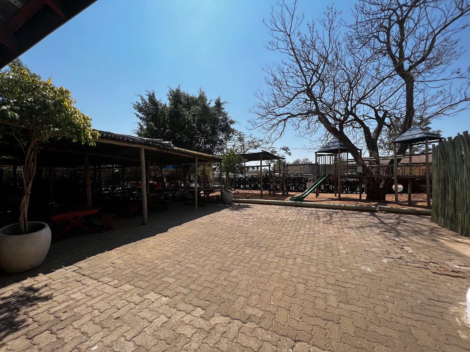 Thapong Visual Arts Centre - Image 1