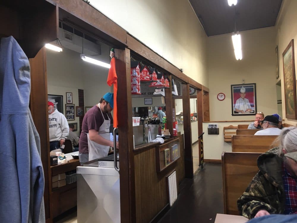 Snappy Lunch - Image 1