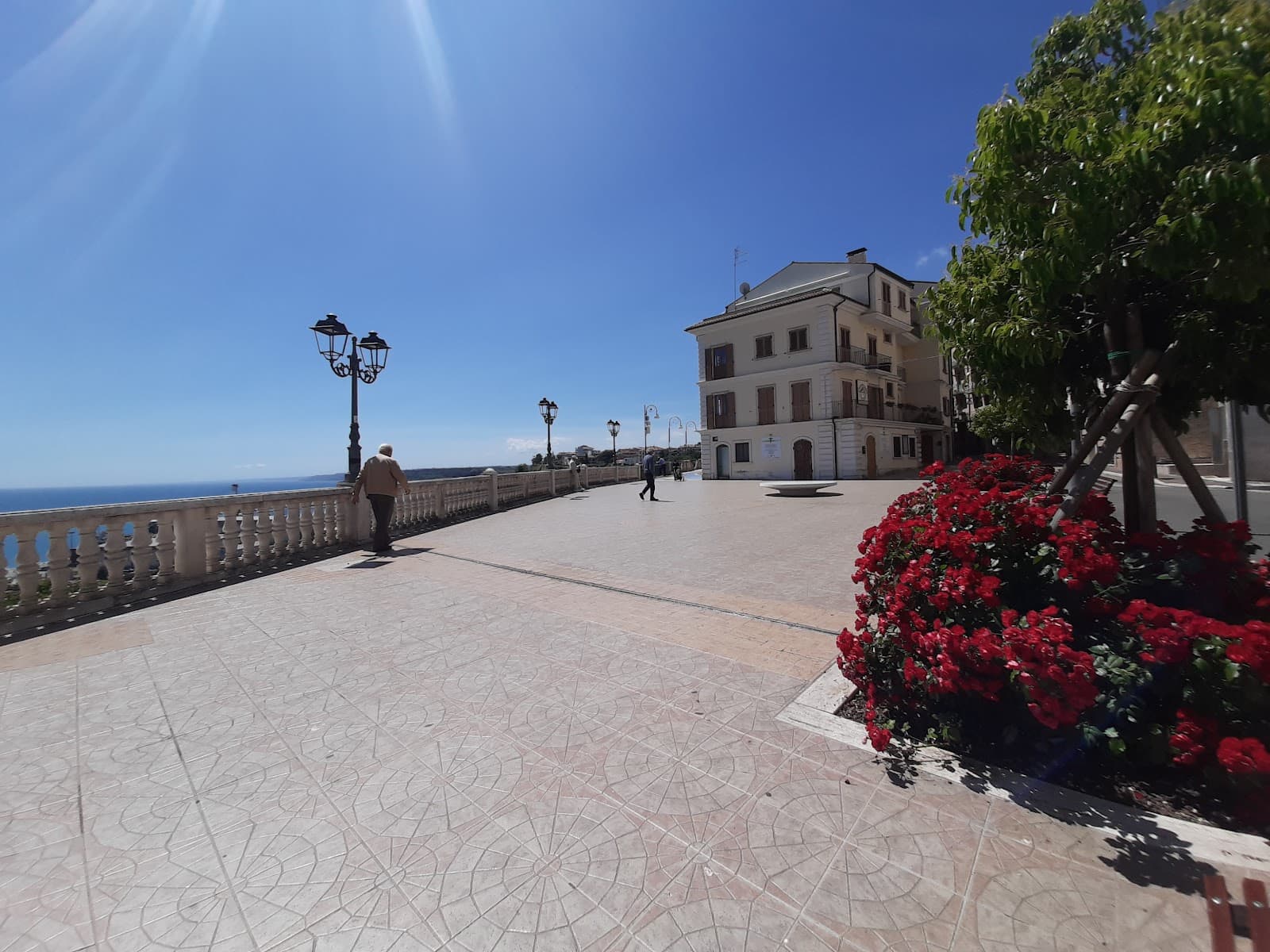 Passeggiata Orientale - Image 1