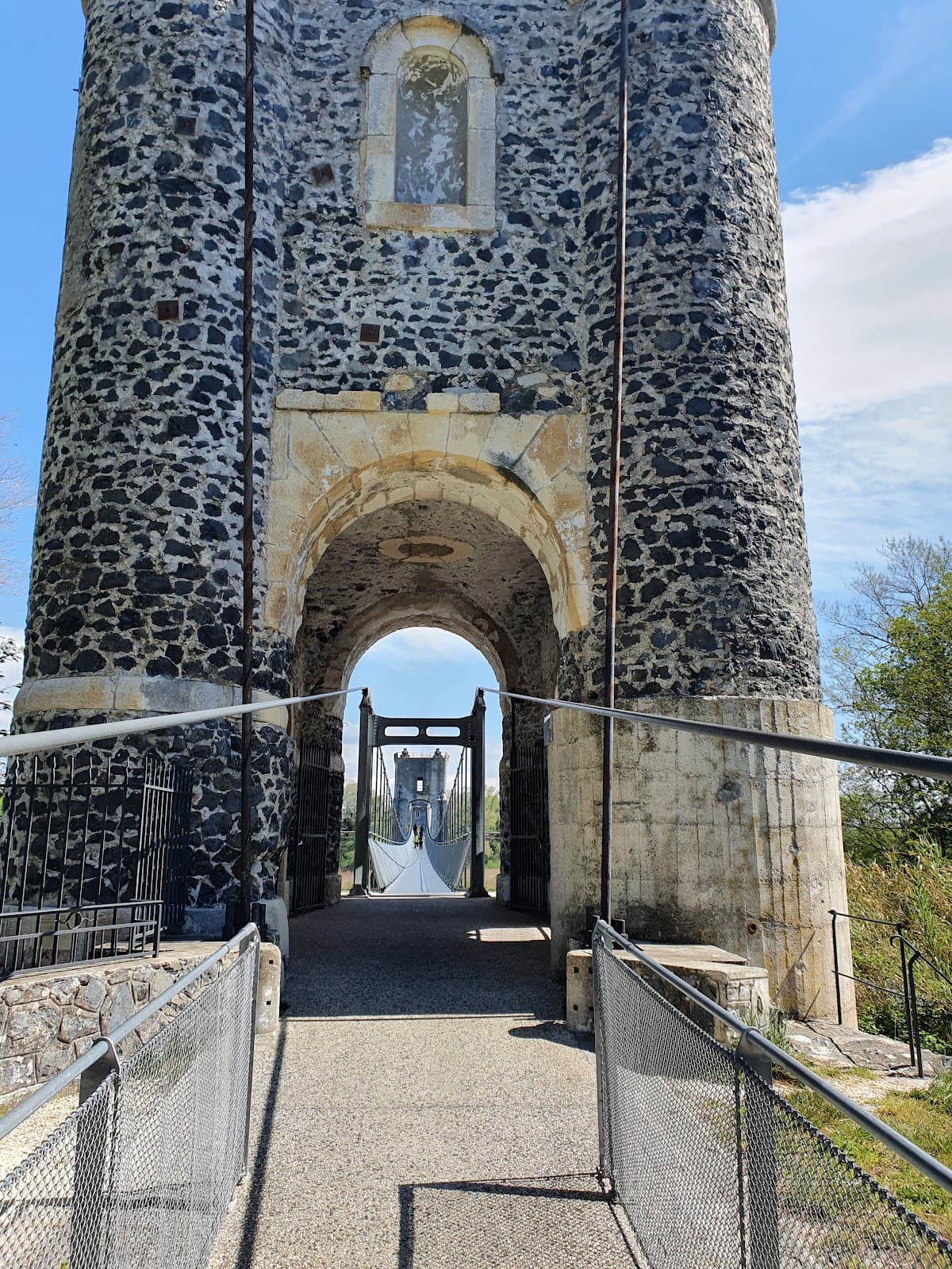 Rochemaure Suspension Footbridge - Image 1