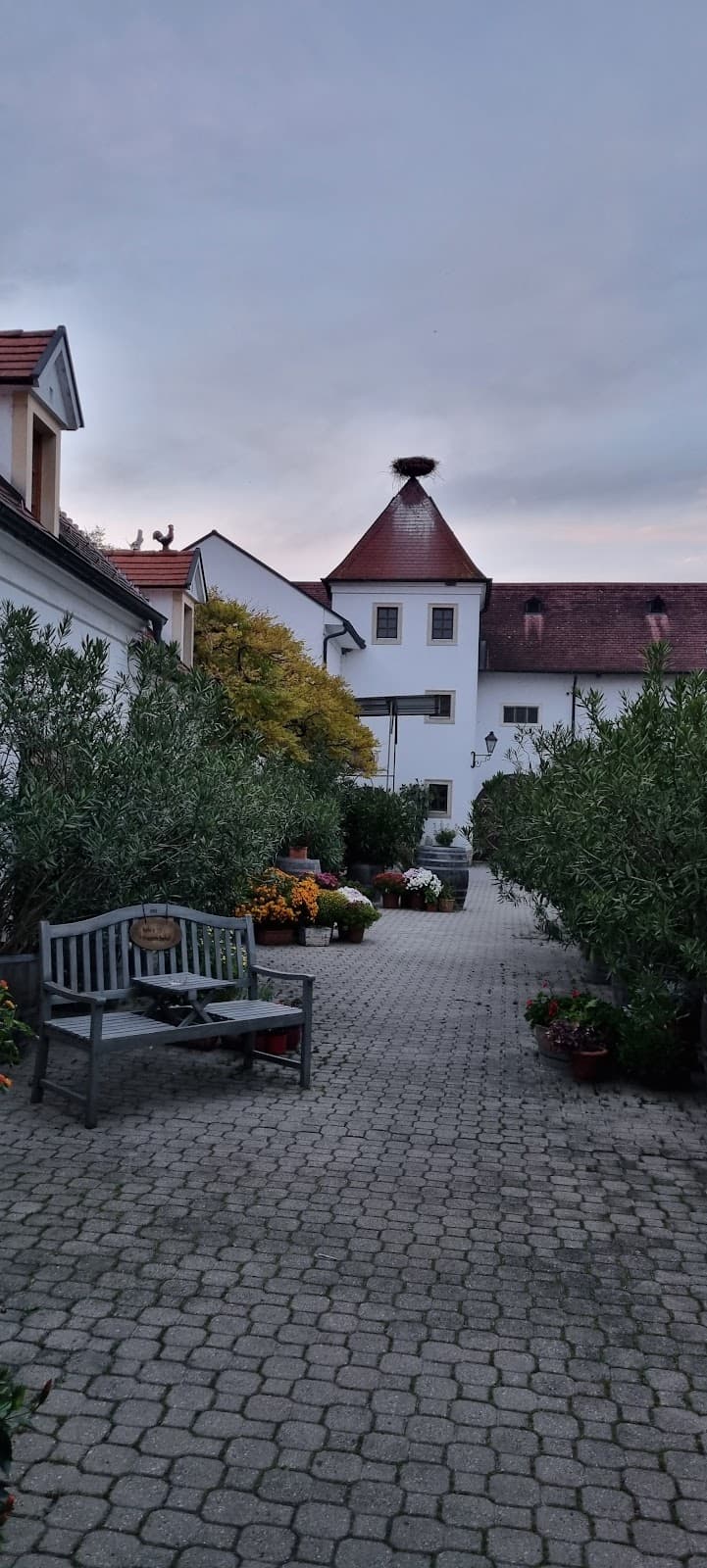Rusthof Cemetery and War Graves - Image 1