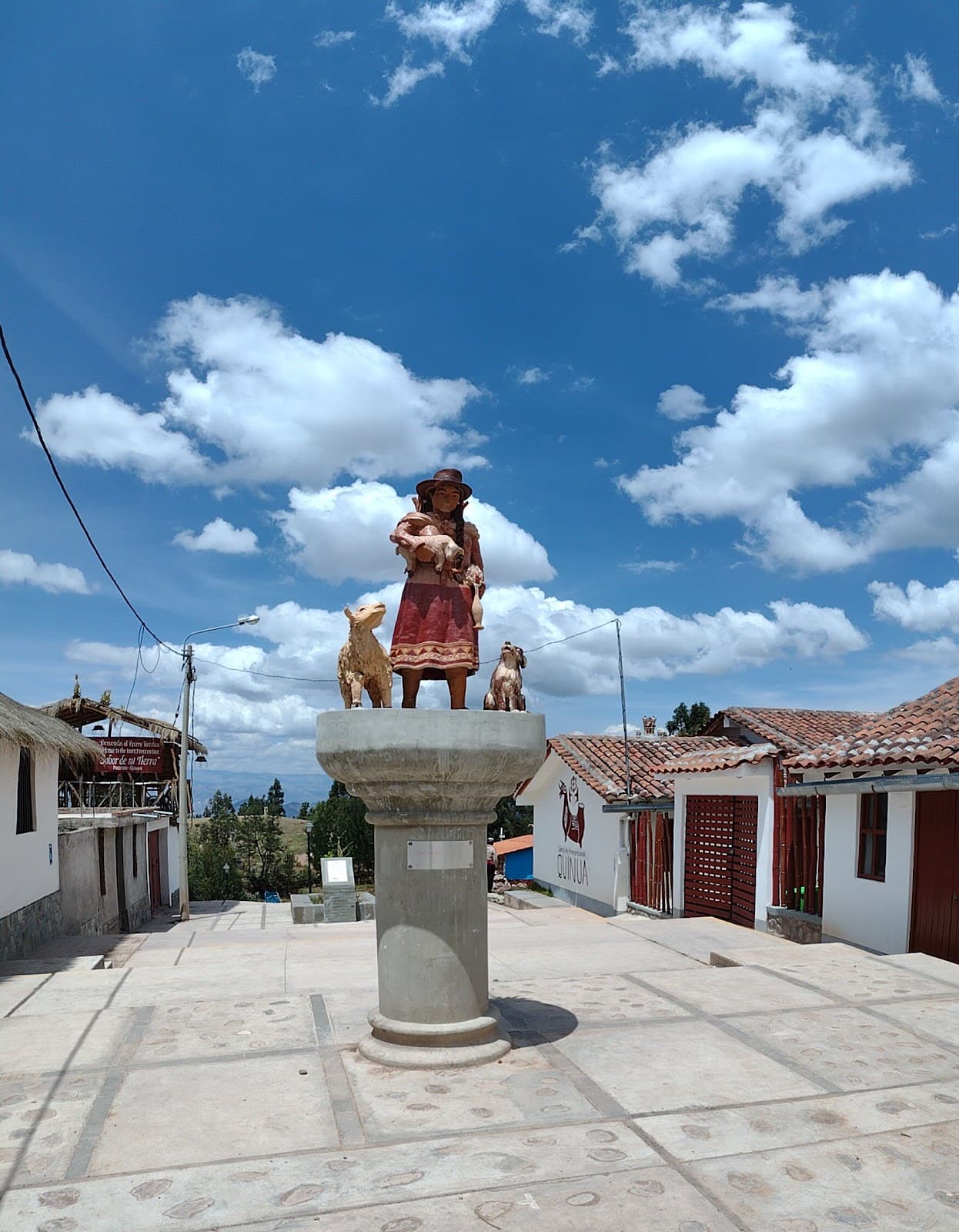 Quinua (pottery village) - Image 1