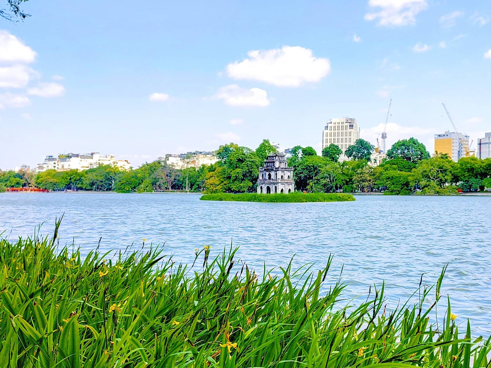 Hoan Kiem Lake Promenade